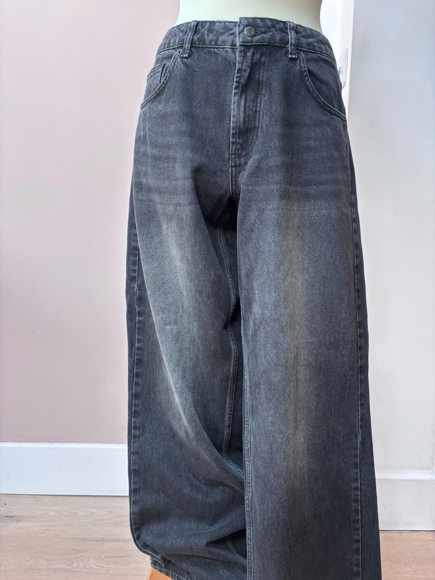 Black cotton wide leg jeans size 10/12
