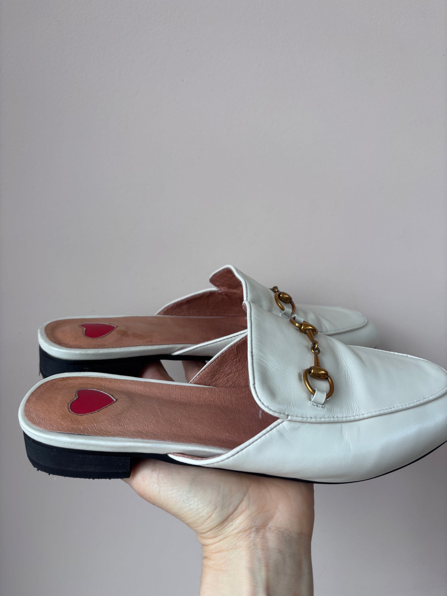 Cream leather brass buckle shoes size UK5