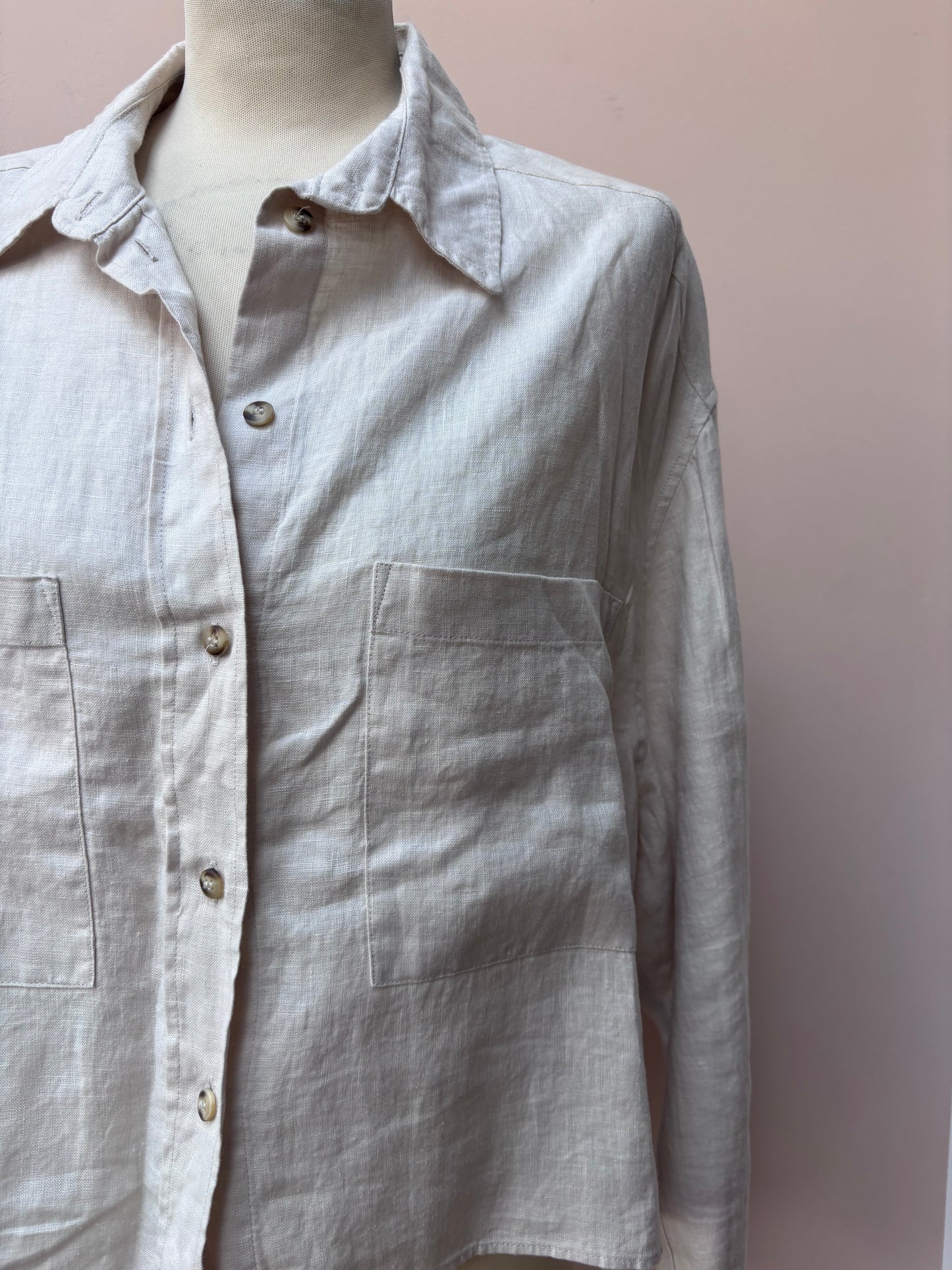 Beige cropped 100% linen shirt size 12/14