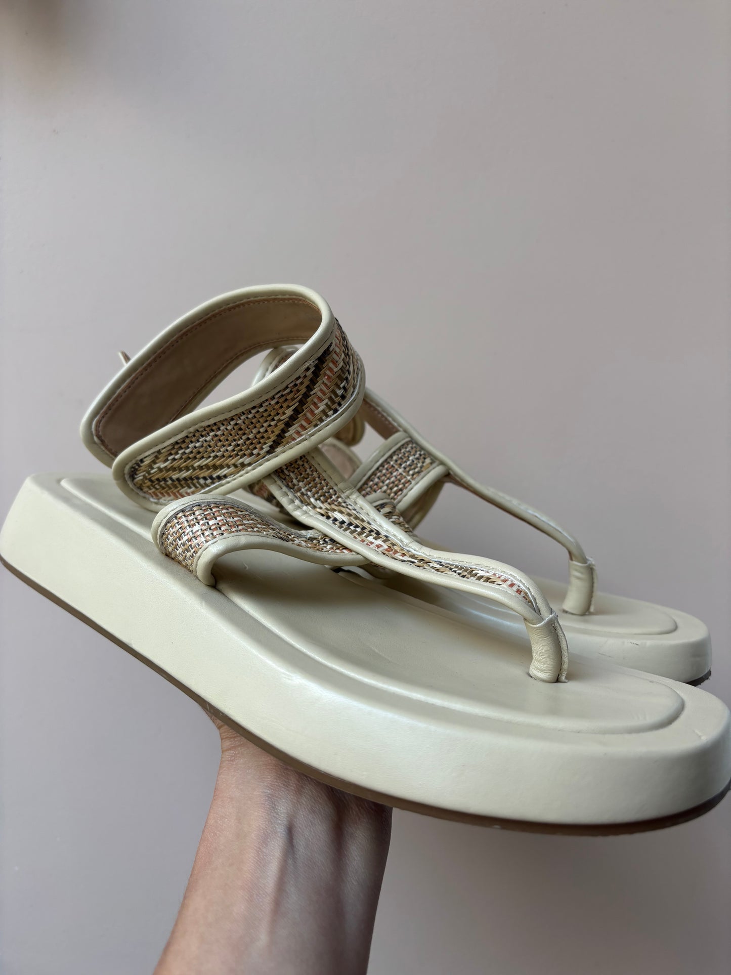 Vanessa Wu leather chunky sandals size UK5