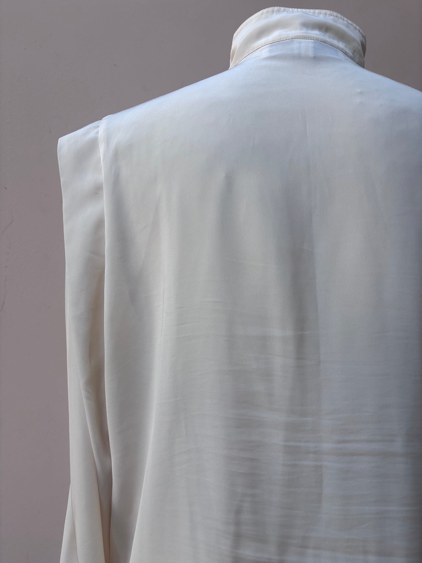 Vintage cream blouse size 10/12