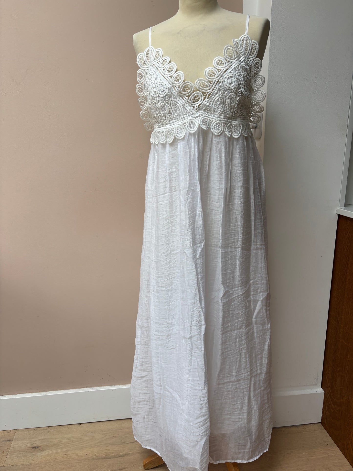 White bralette style strappy dress size Medium