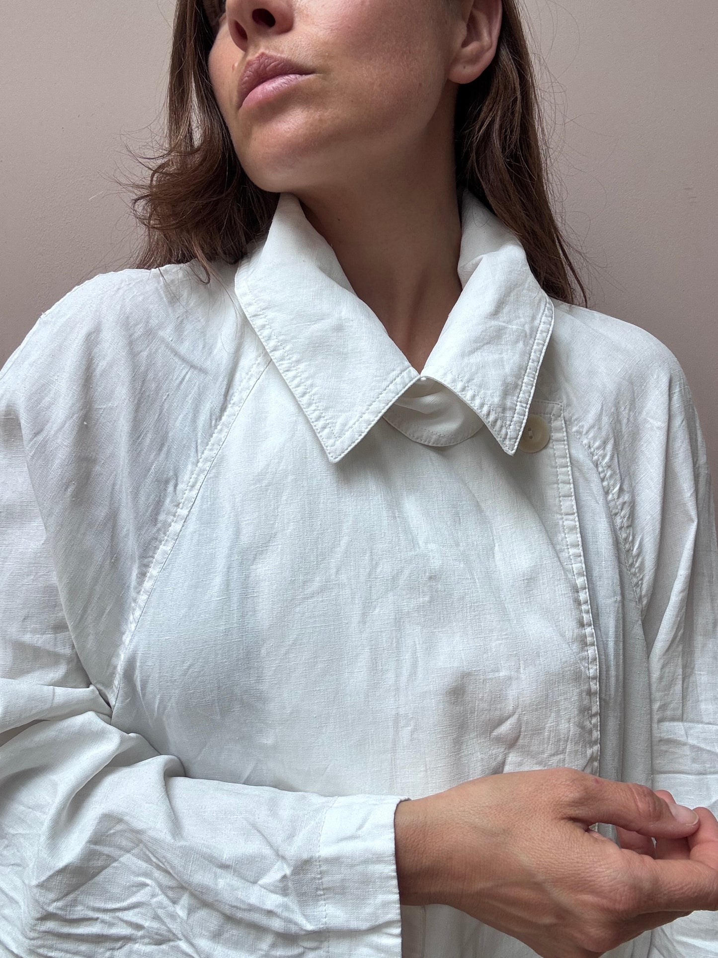 White 100% linen jacket size 14