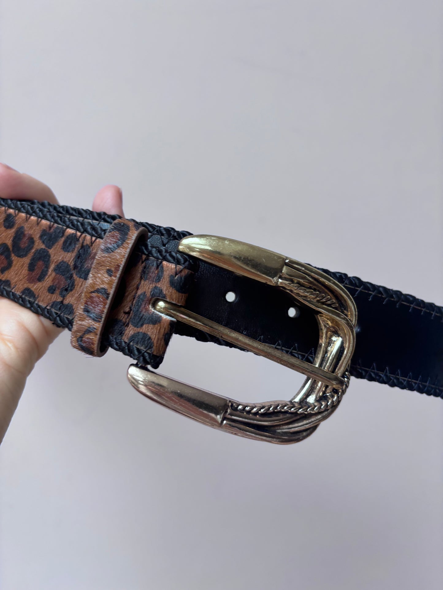 Animal print leather cow skin belt size size 8-12