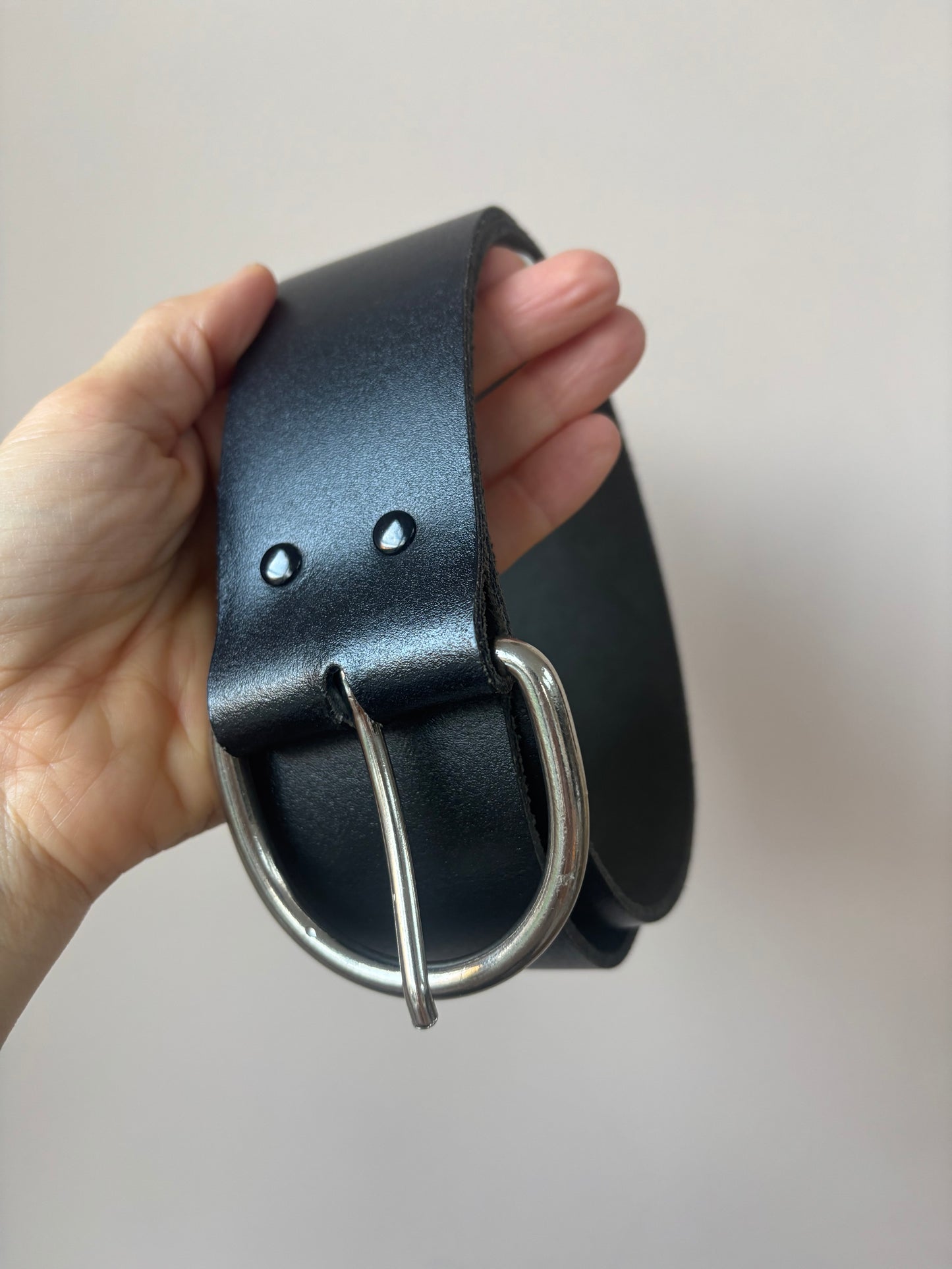 Wide black leather belt size Medium