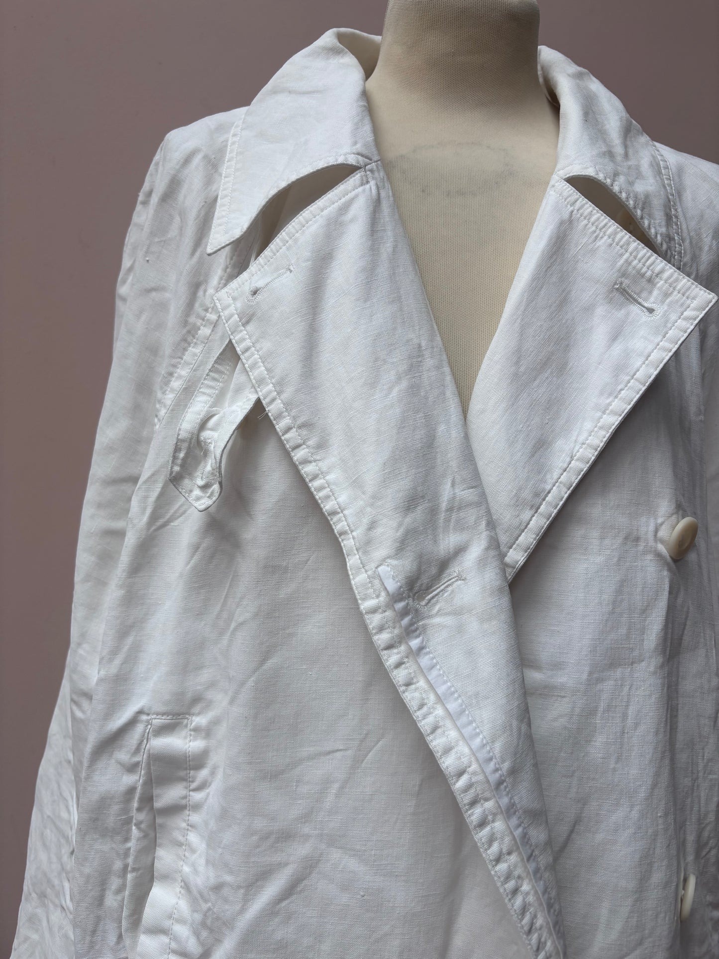 White 100% linen jacket size 14