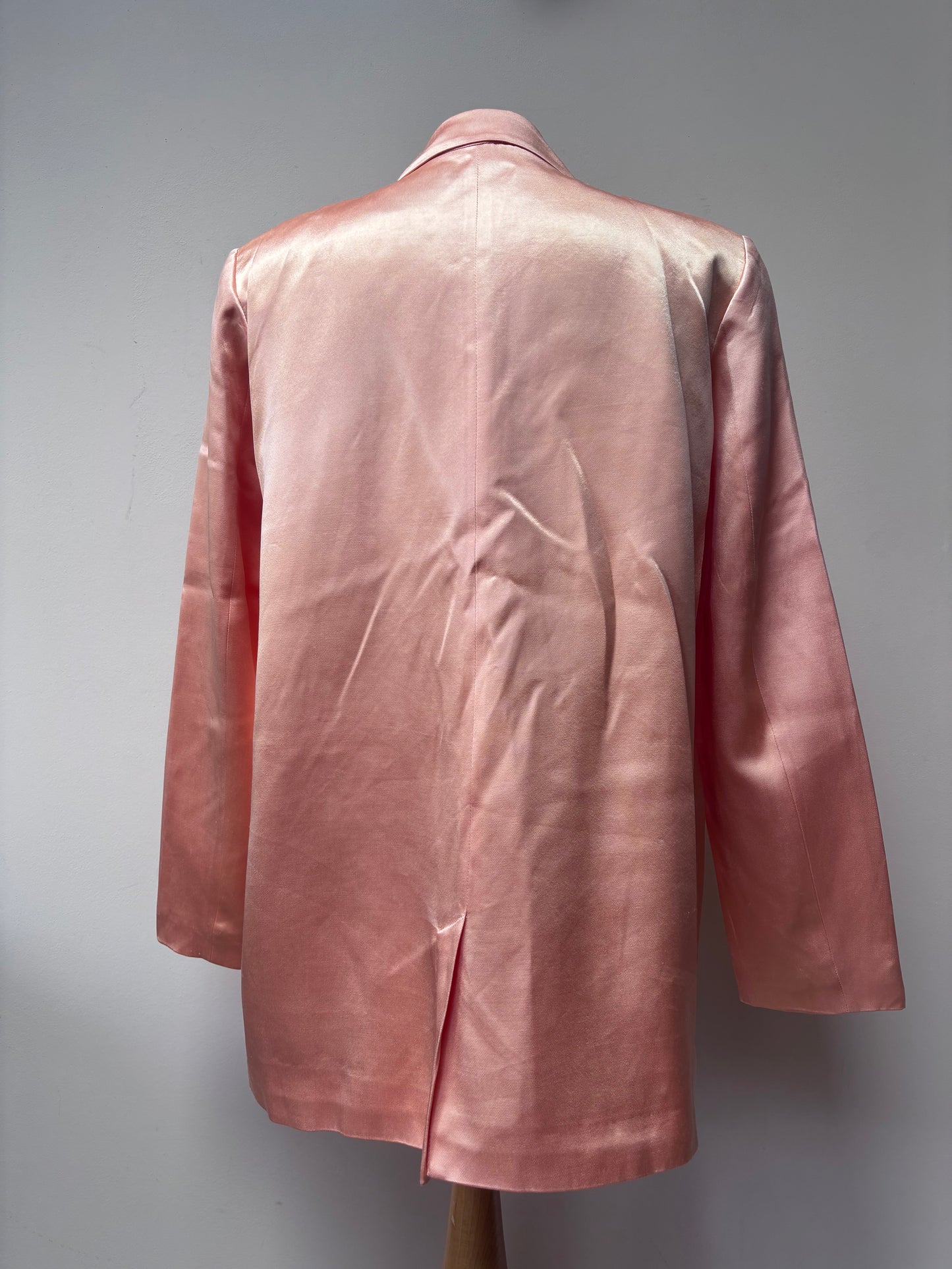 Salmon satin blazer size 12/14