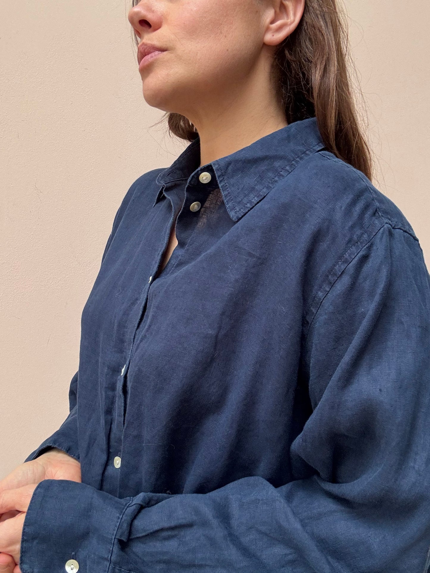 Navy blue 100% linen shirt size 16/24