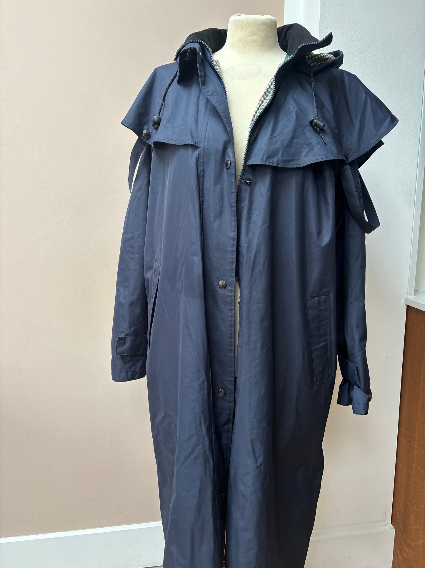 Vintage long navy waterproof jacket size 12/14