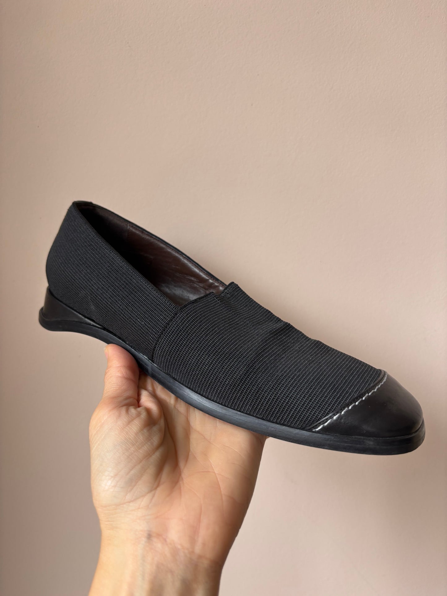 Vintage black shoes size UK4