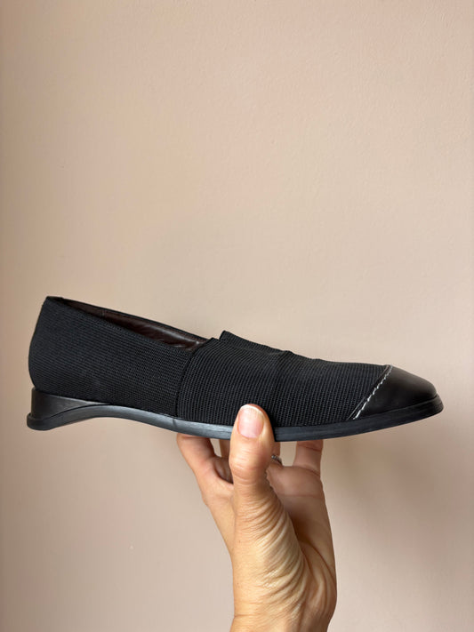 Vintage black shoes size UK4