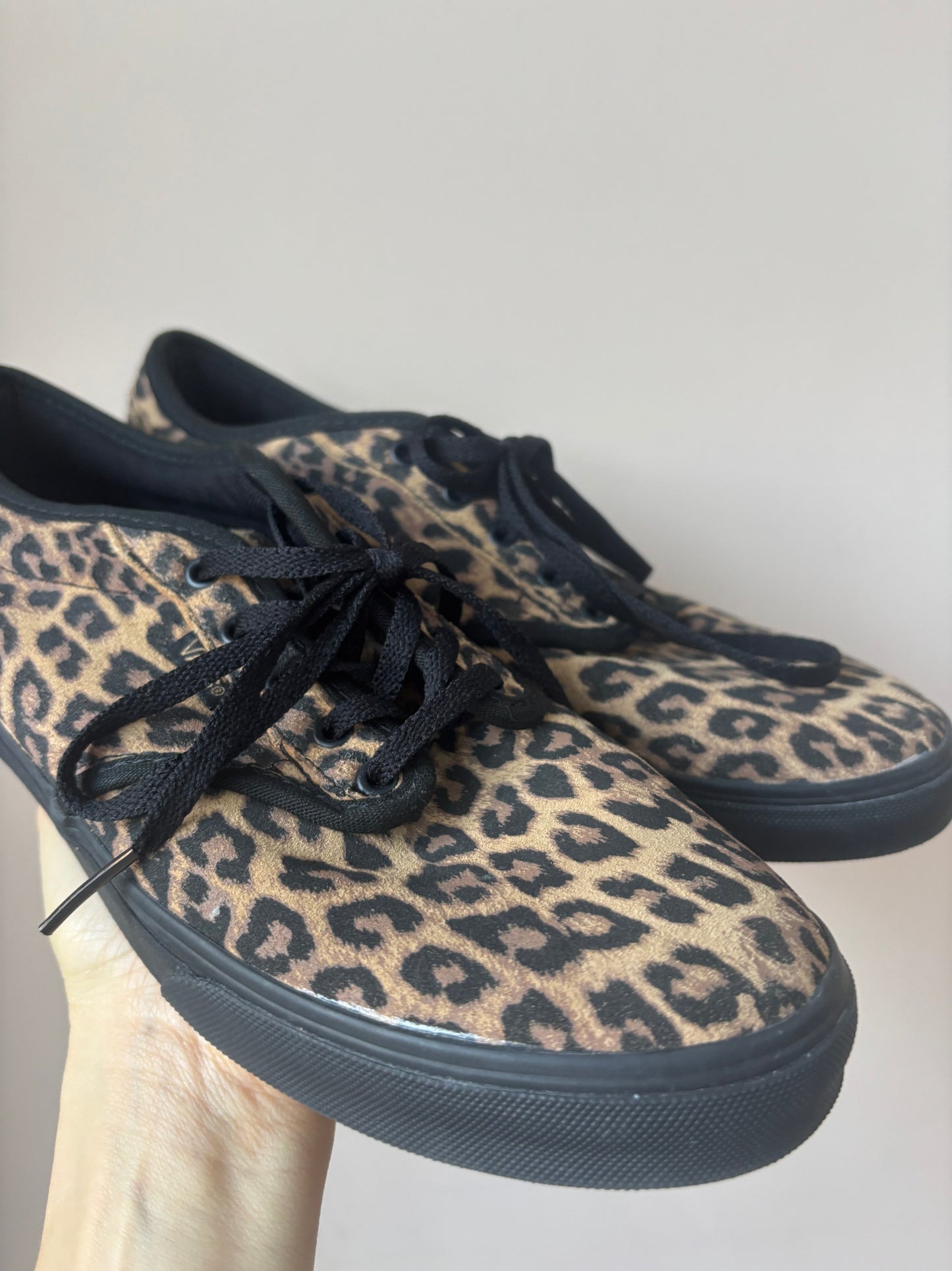 Animal print Vans size 38
