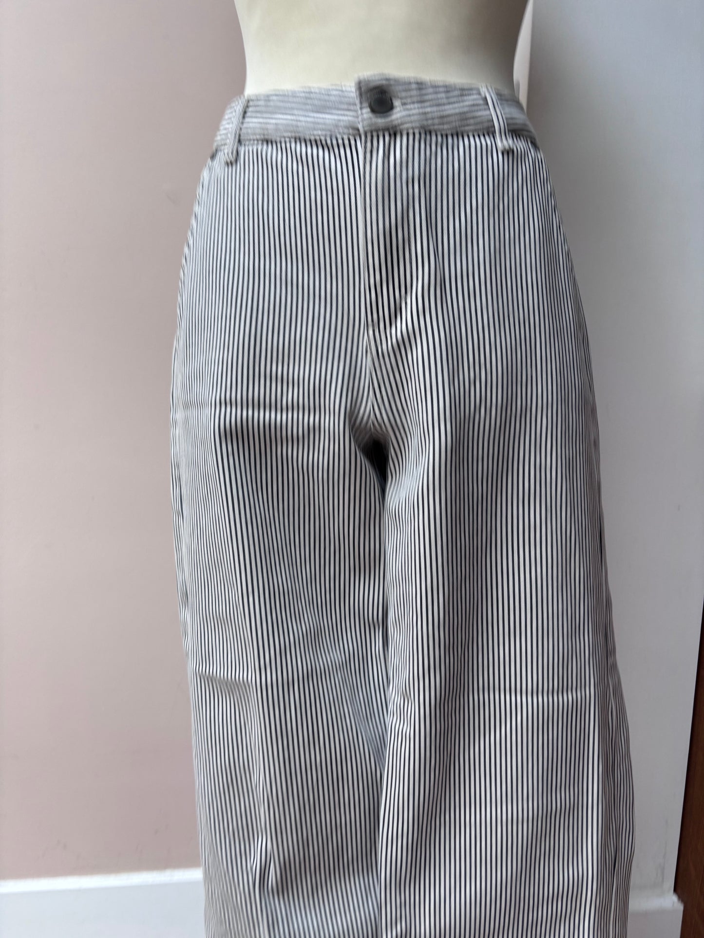 Striped 100% cotton trousers size 10