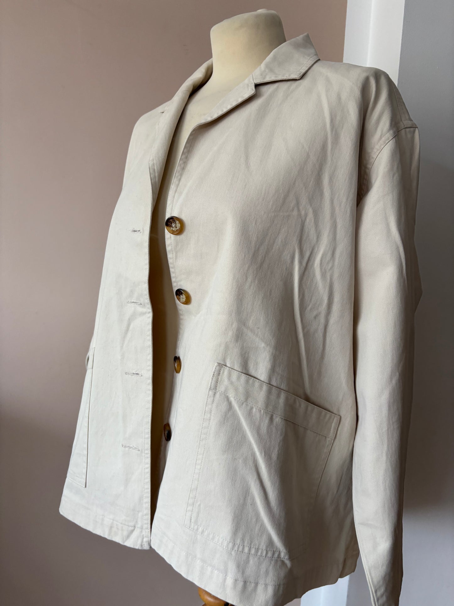 Stone cotton jacket size 12 dipped back