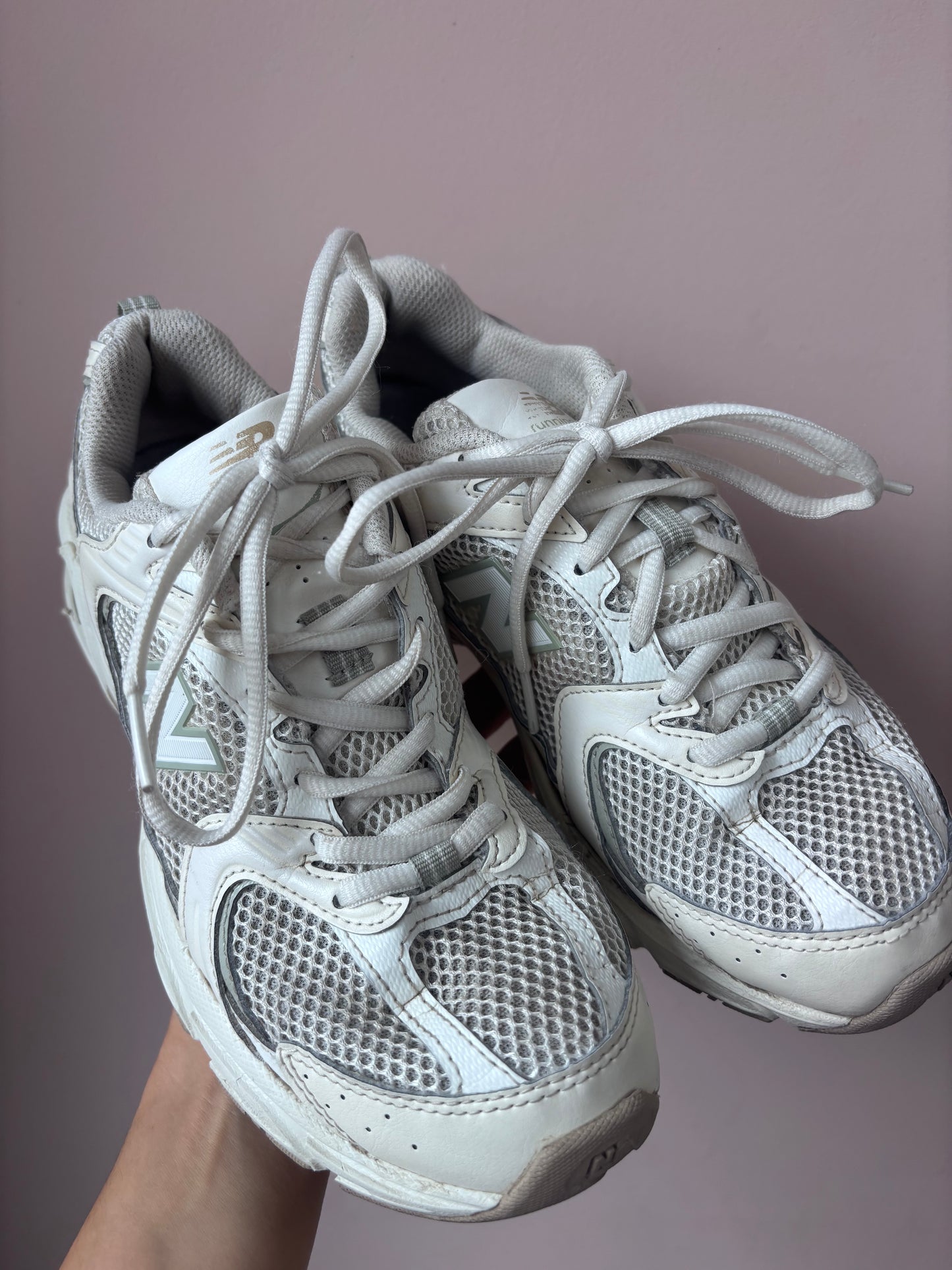 New Balance 530 trainers size 5