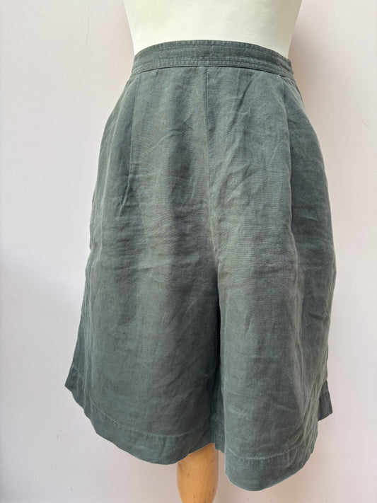 Vintage Jaeger 100% linen shorts size 10/12