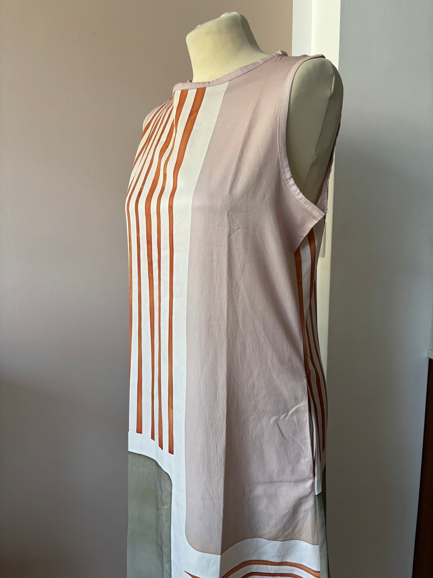 Silky feel dress size 8/10