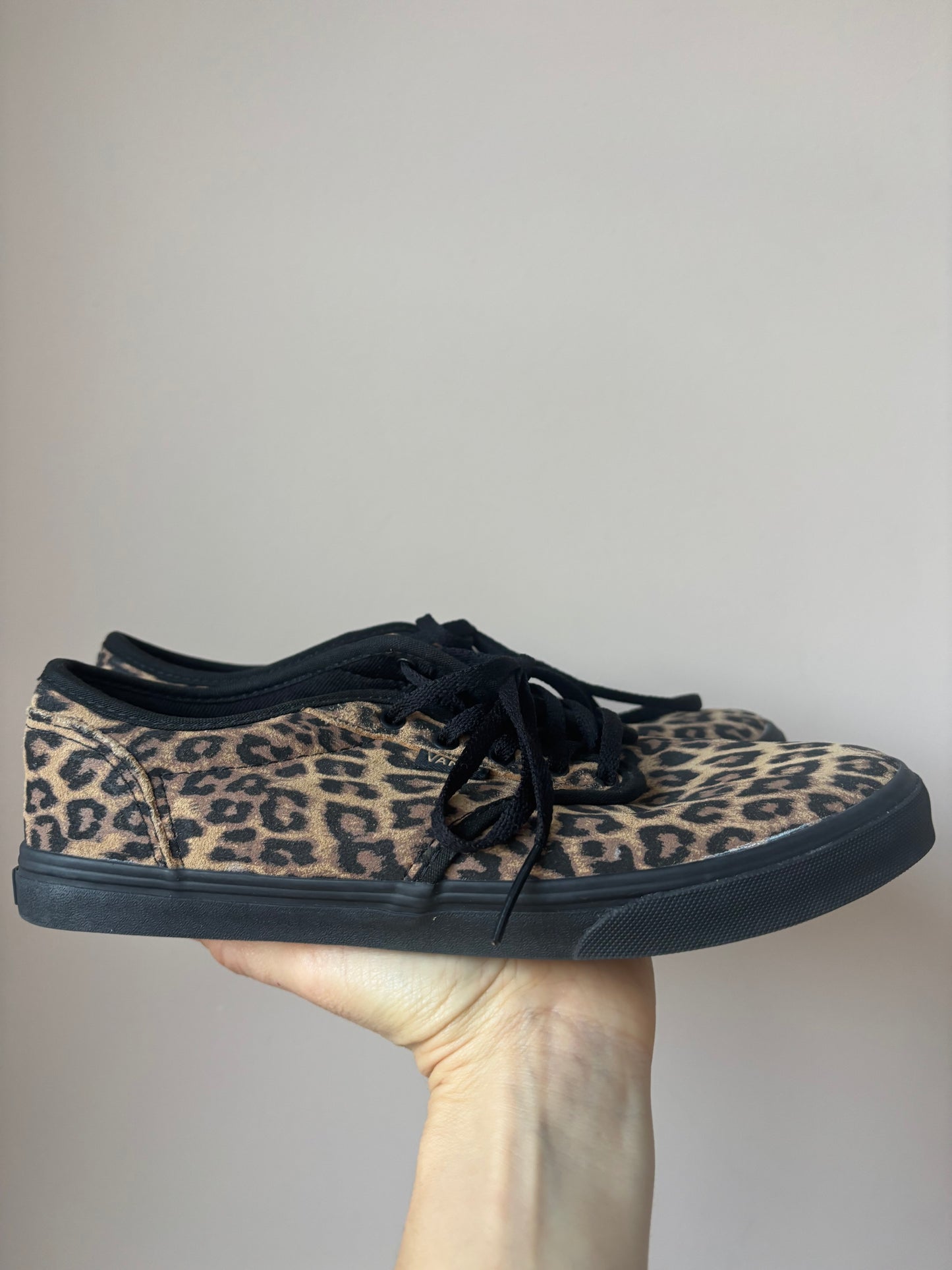 Animal print Vans size 38