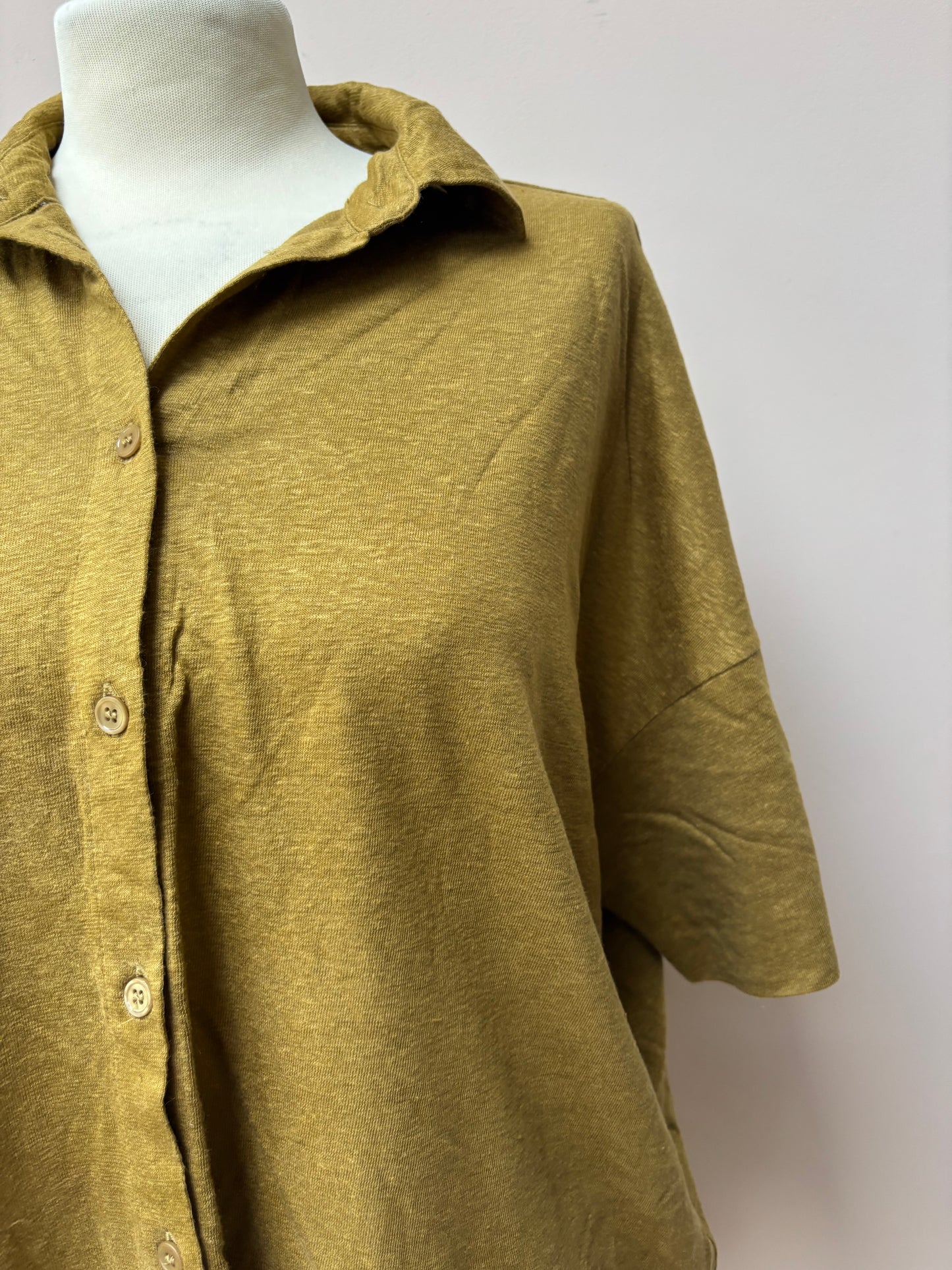 Moss green linen top size 12/14