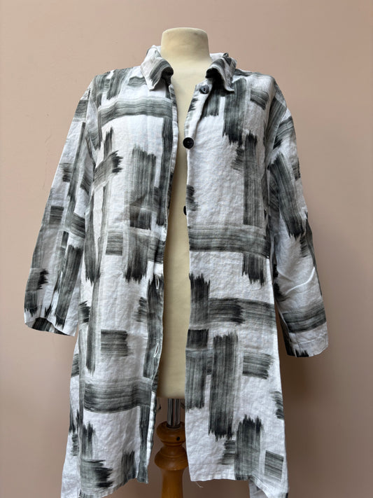 Oversized 100% linen over shirt size XL