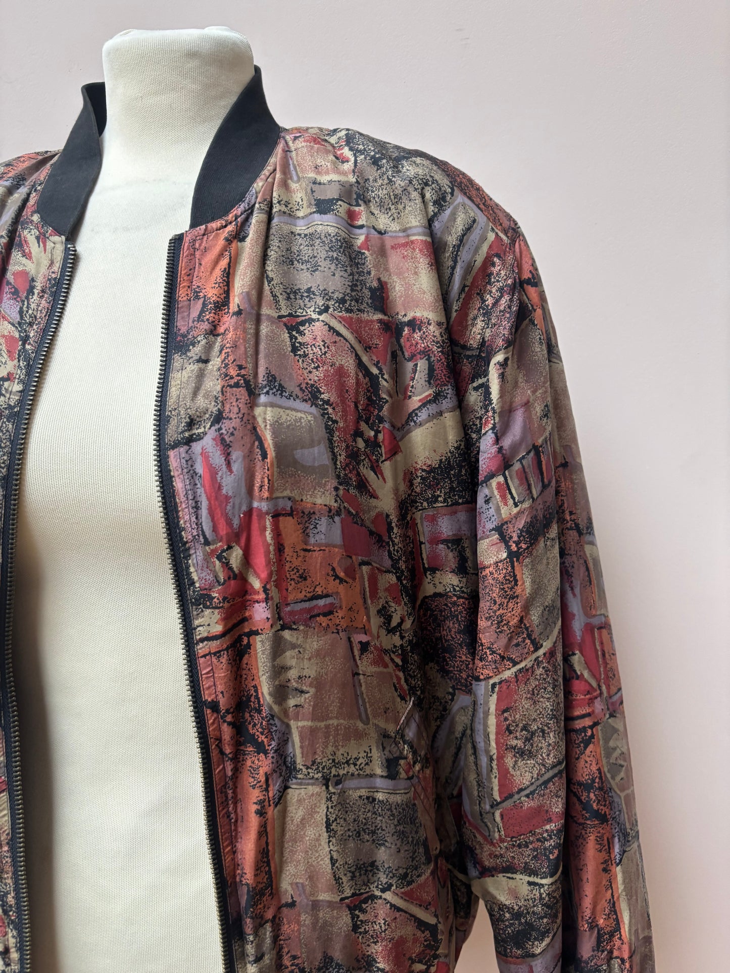 Vintage 100% silk bomber jacket size Medium