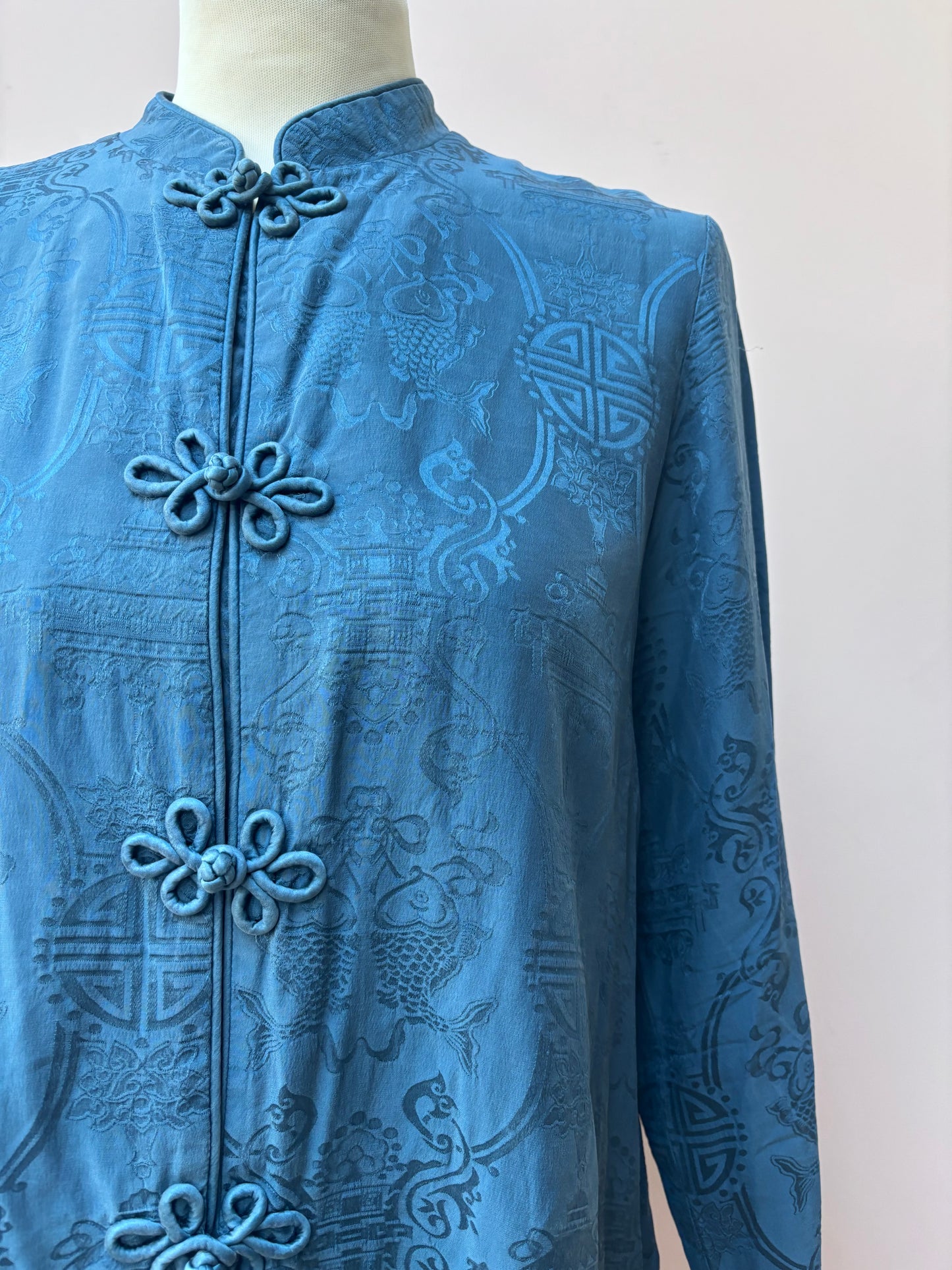 Vintage 100% silk top size 10/12