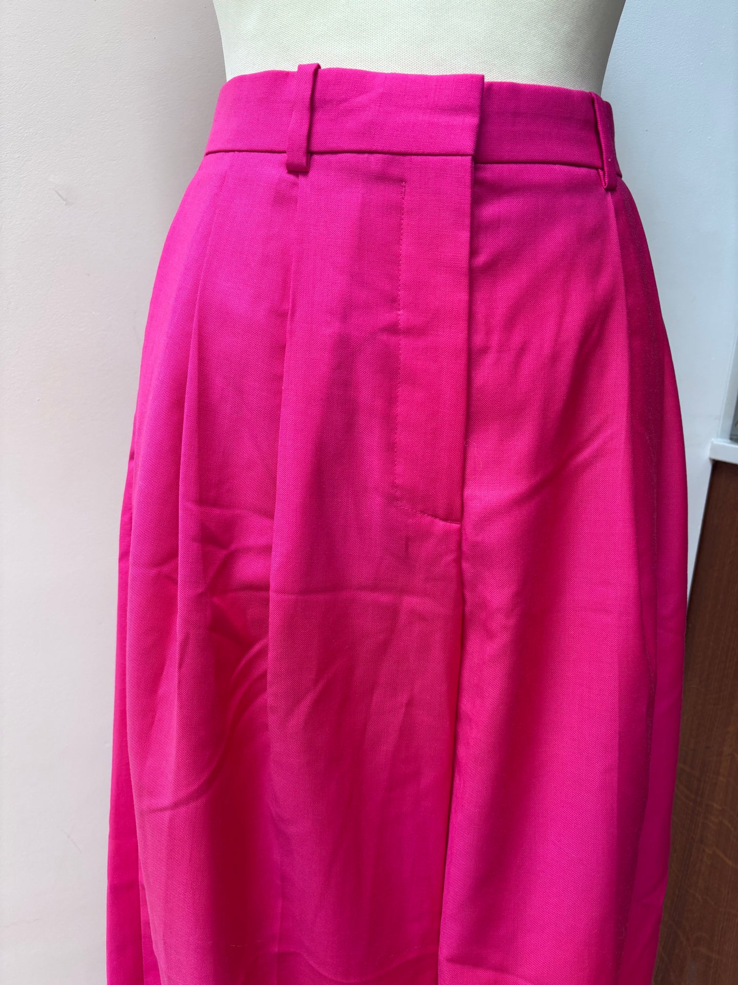 Hot pink 100% wool wide leg trousers size 10