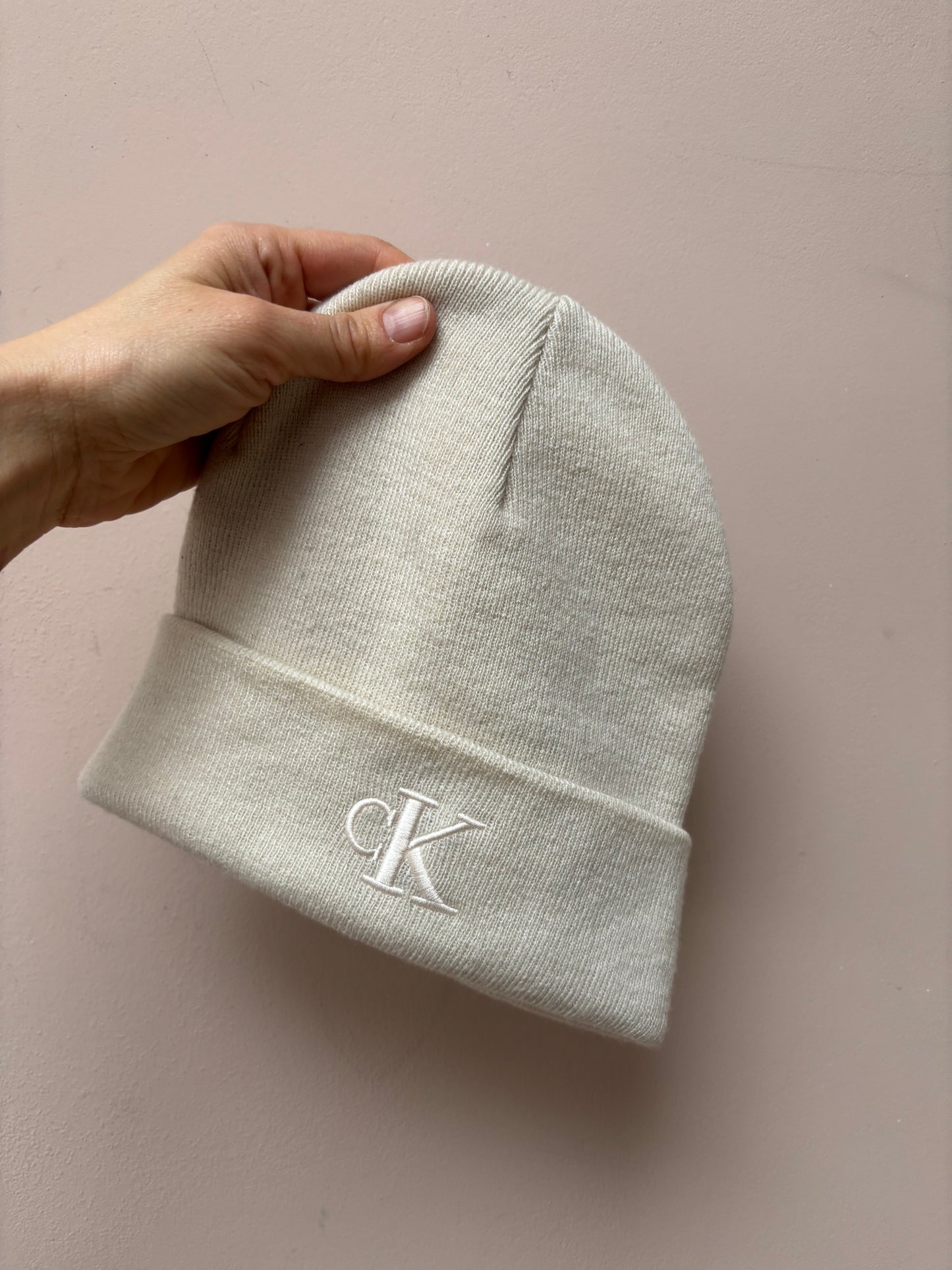 Cream Calvin Klein beanie One Size