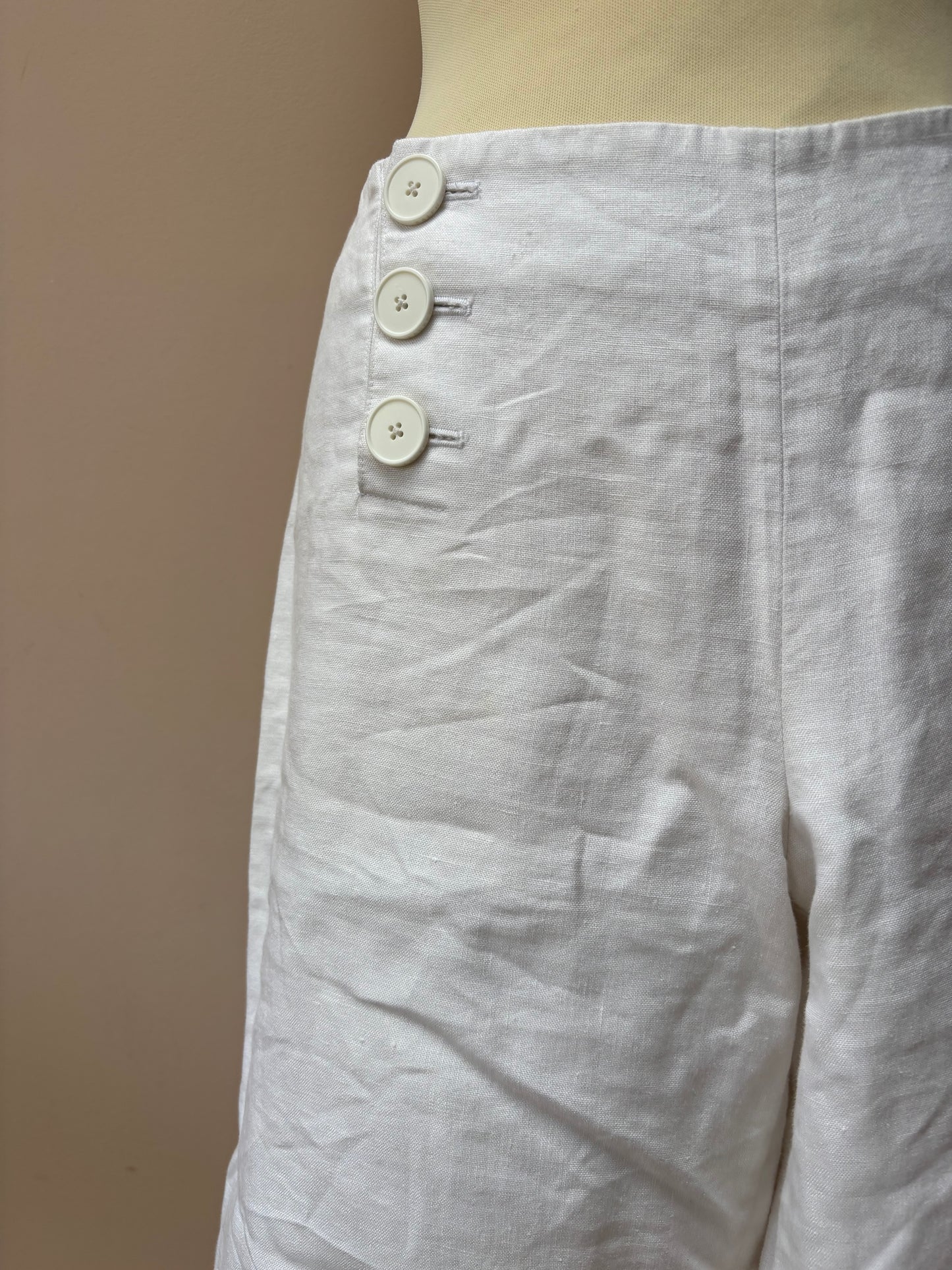 Ralph Lauren white linen mix shorts size 16