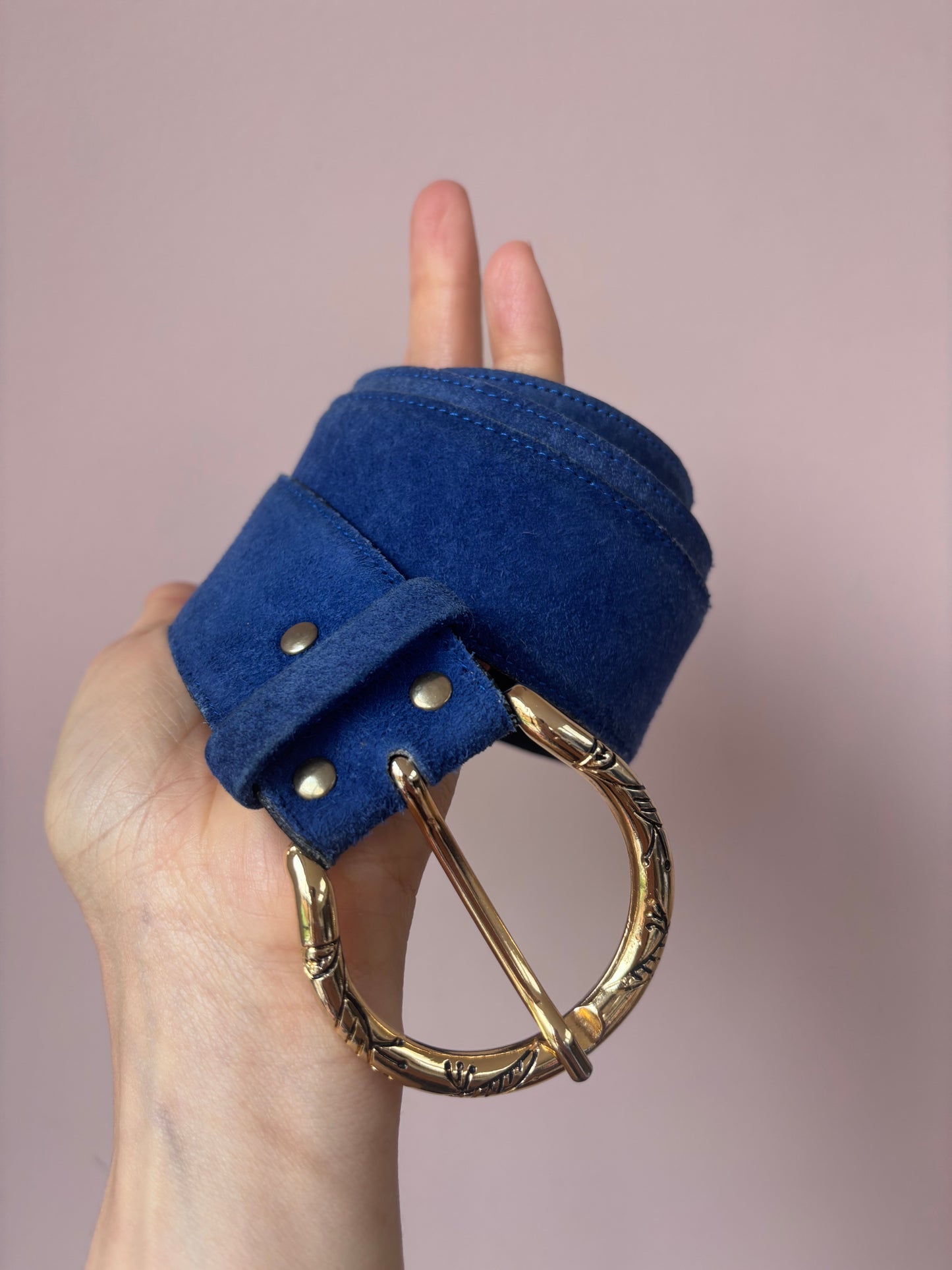Vintage cobalt blue suede belt size S/M
