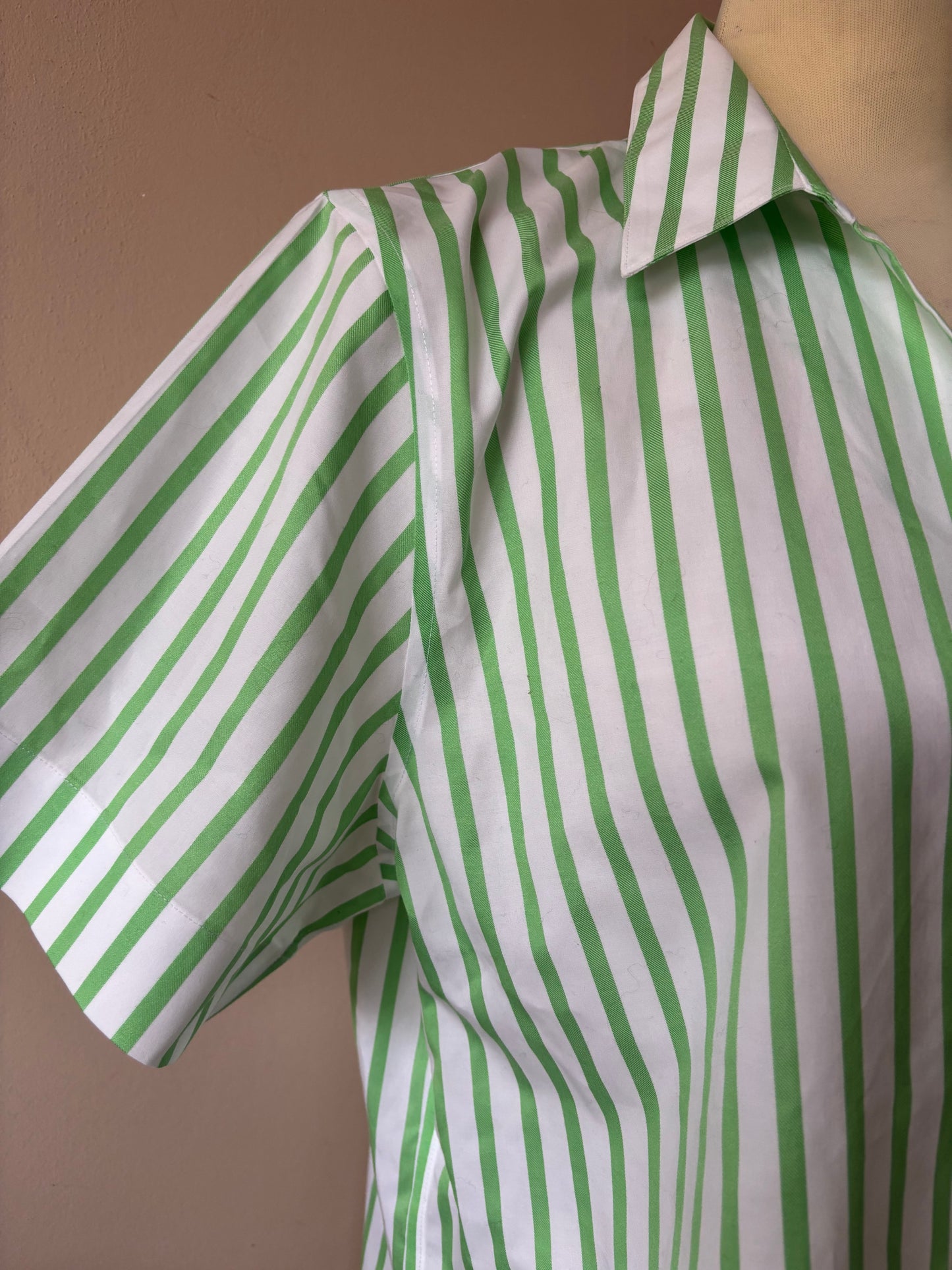 Vintage 100% cotton shirt size 12/14