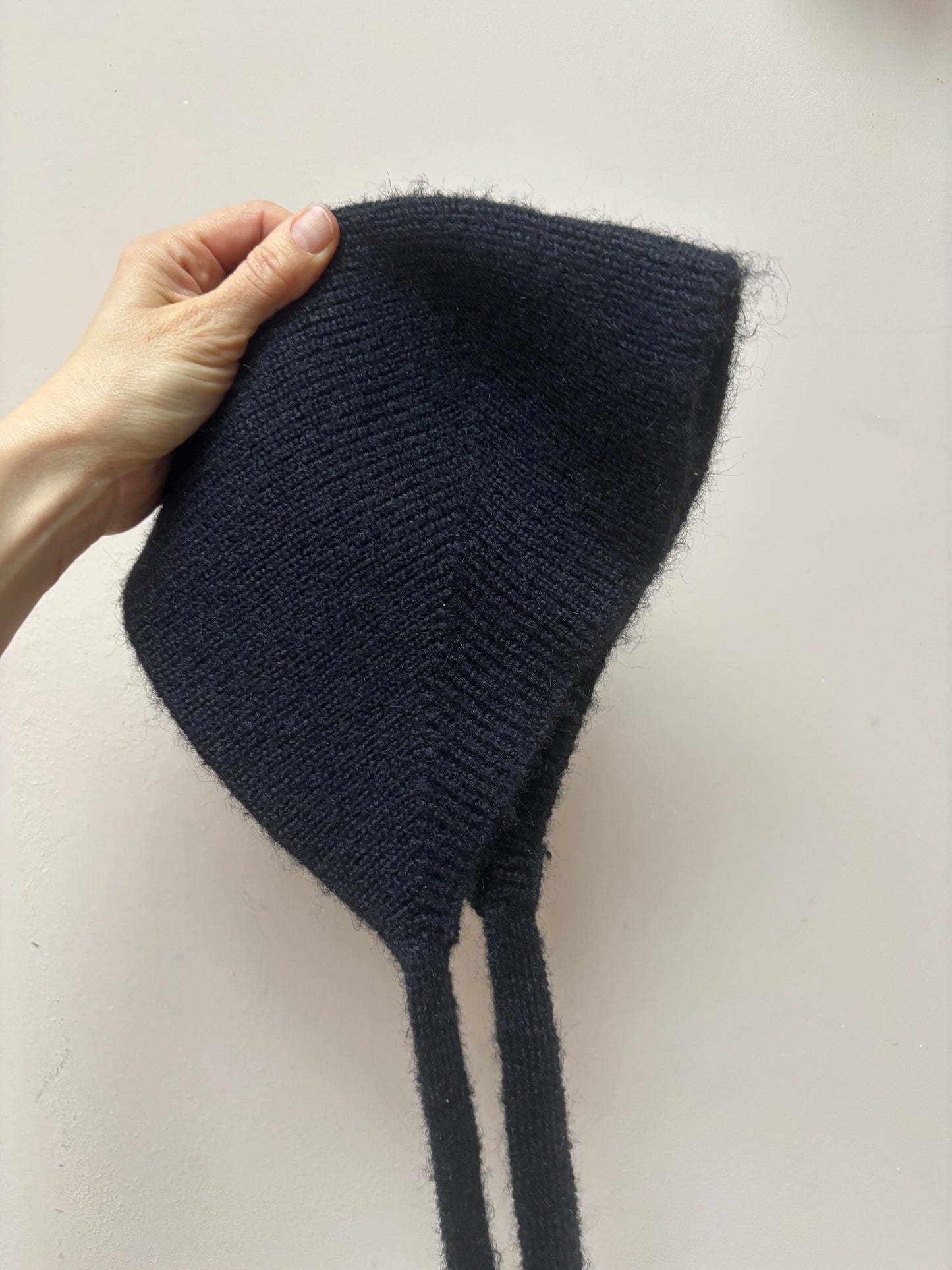 Black knitted bonnet one size