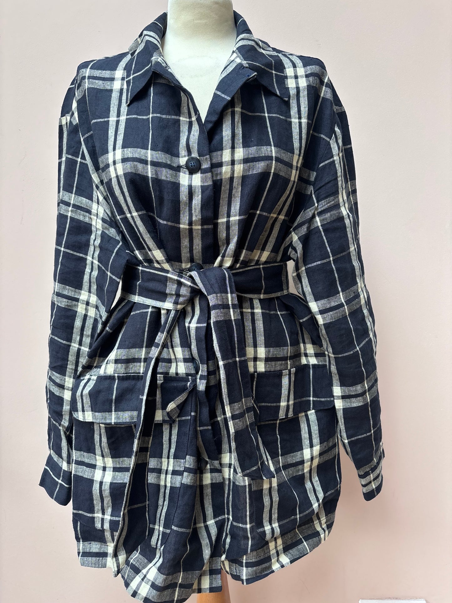 Vintage 100% linen check belted shirt jacket size 14/16