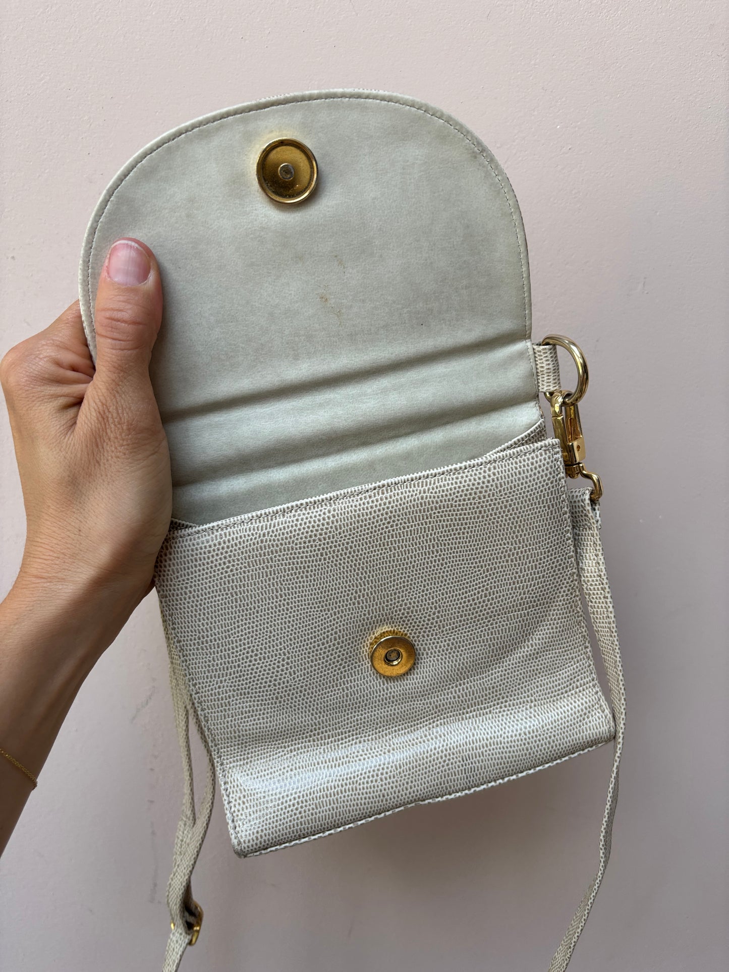 Vintage small cream and gold bag
