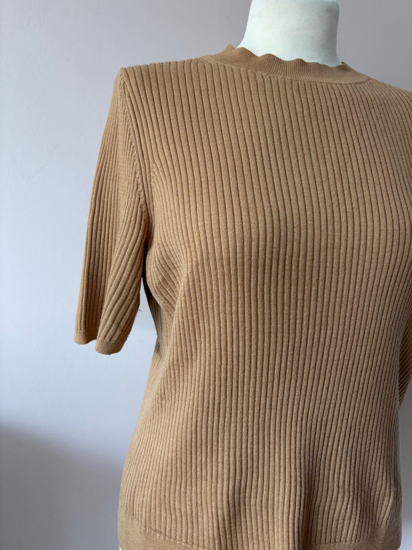 Caramel ribbed wool top size 14