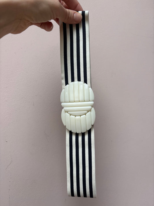 Vintage striped elasticated belt size 8-small 12