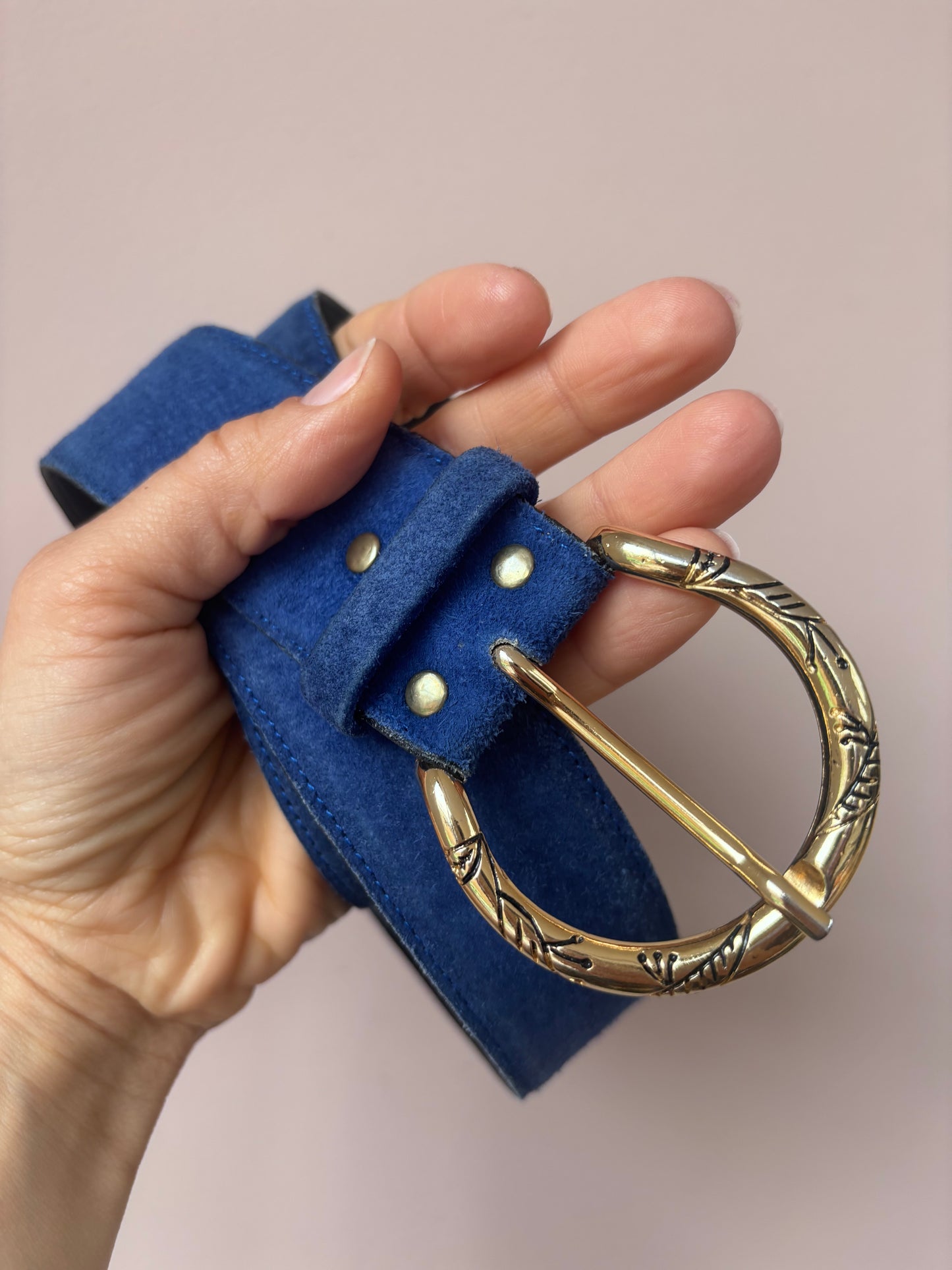 Vintage cobalt blue suede belt size S/M