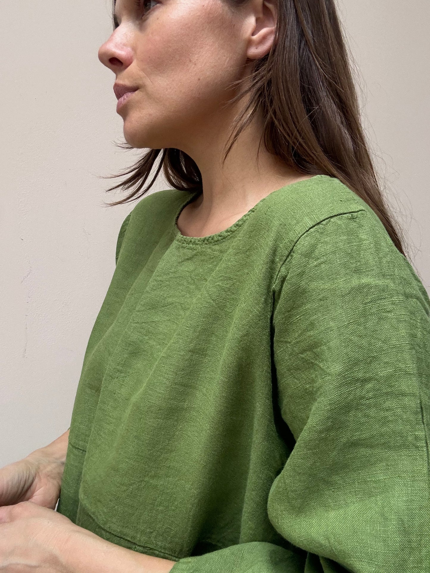 Oska apple green 100% linen tunic size M/L