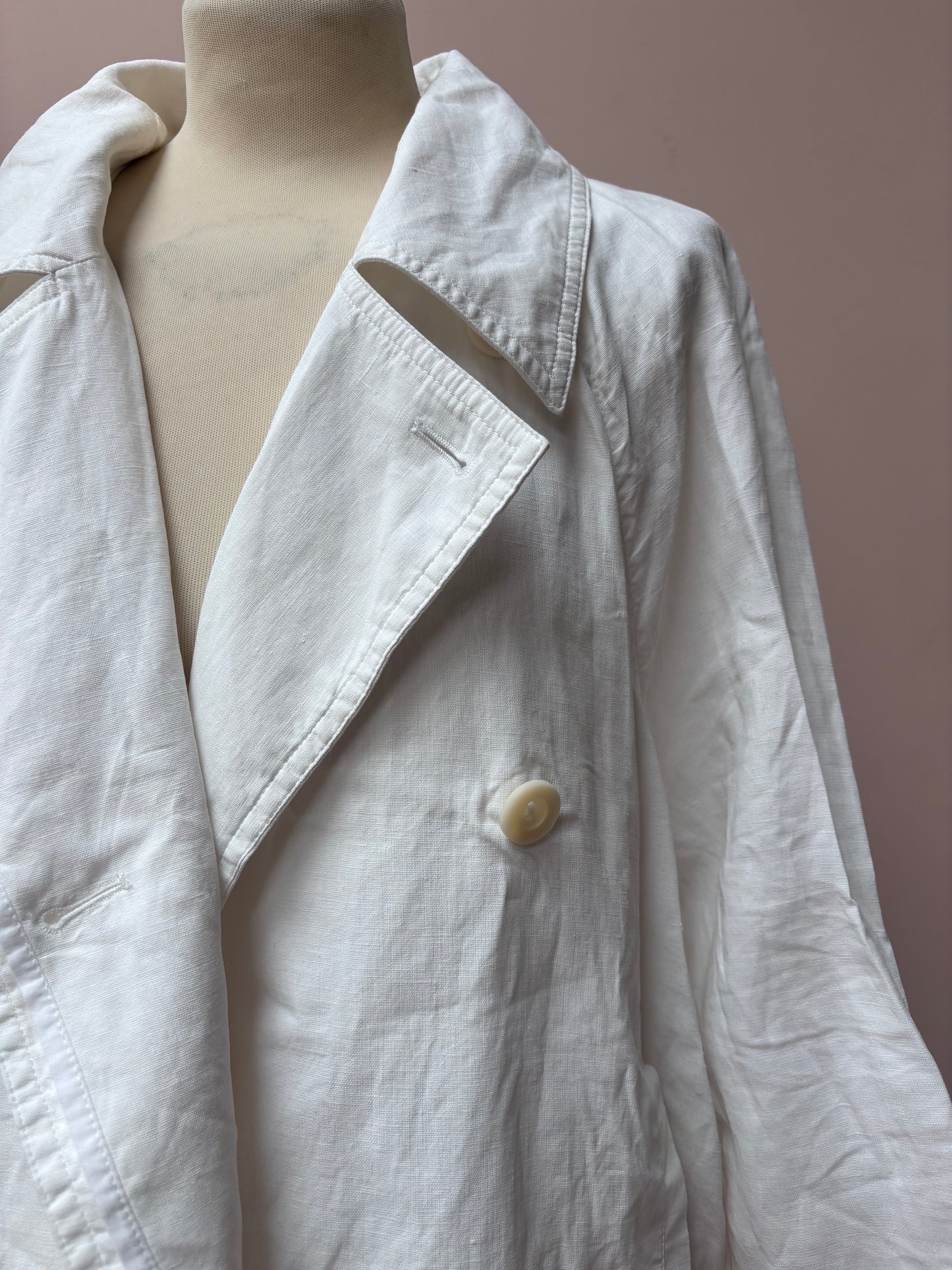 White 100% linen jacket size 14