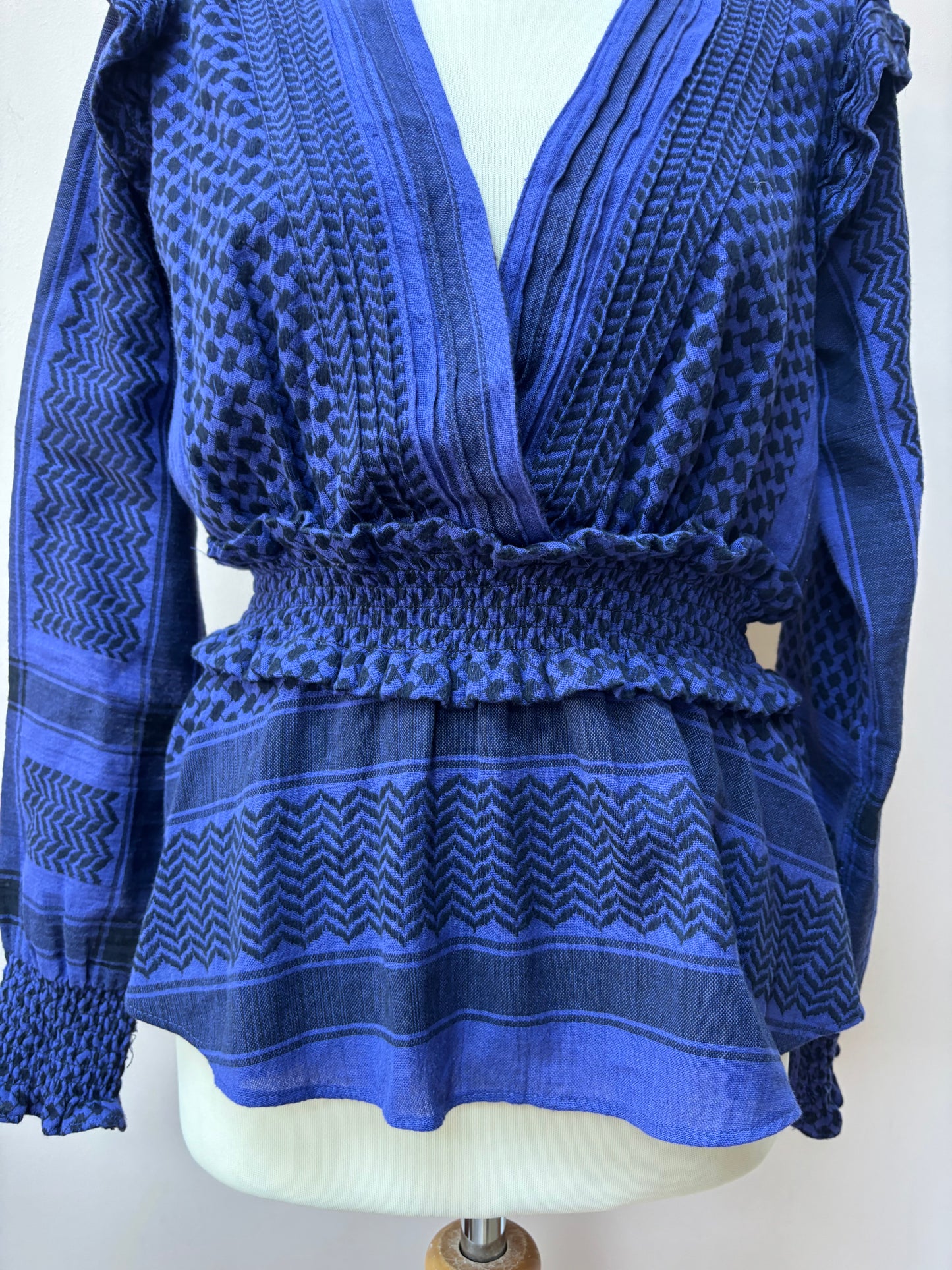 Cotton patterned crossover top size Small