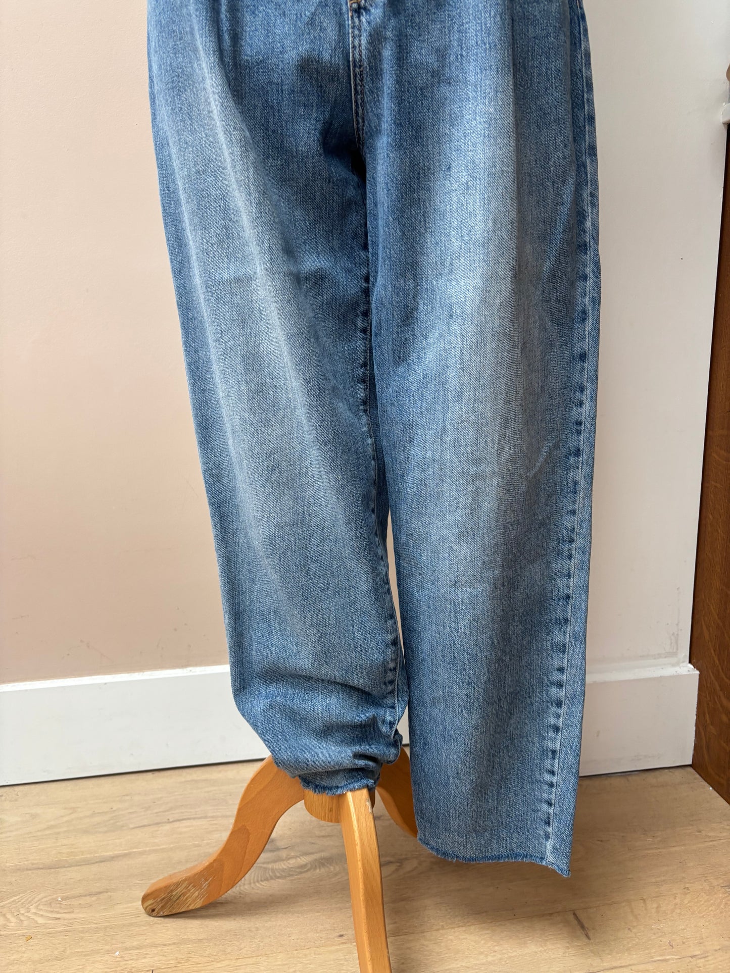 Great shape SET jeans size 10