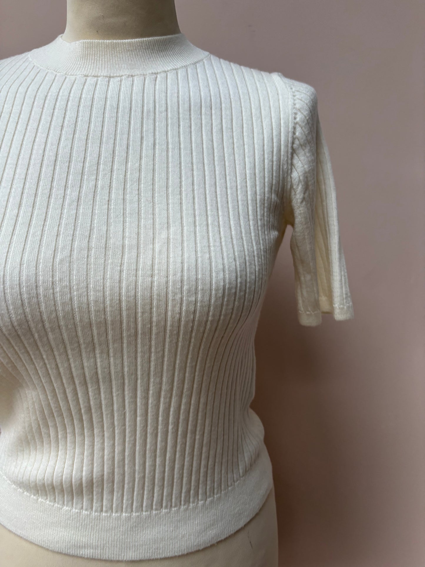 Cream 100% wool ribbed under layer size S/M