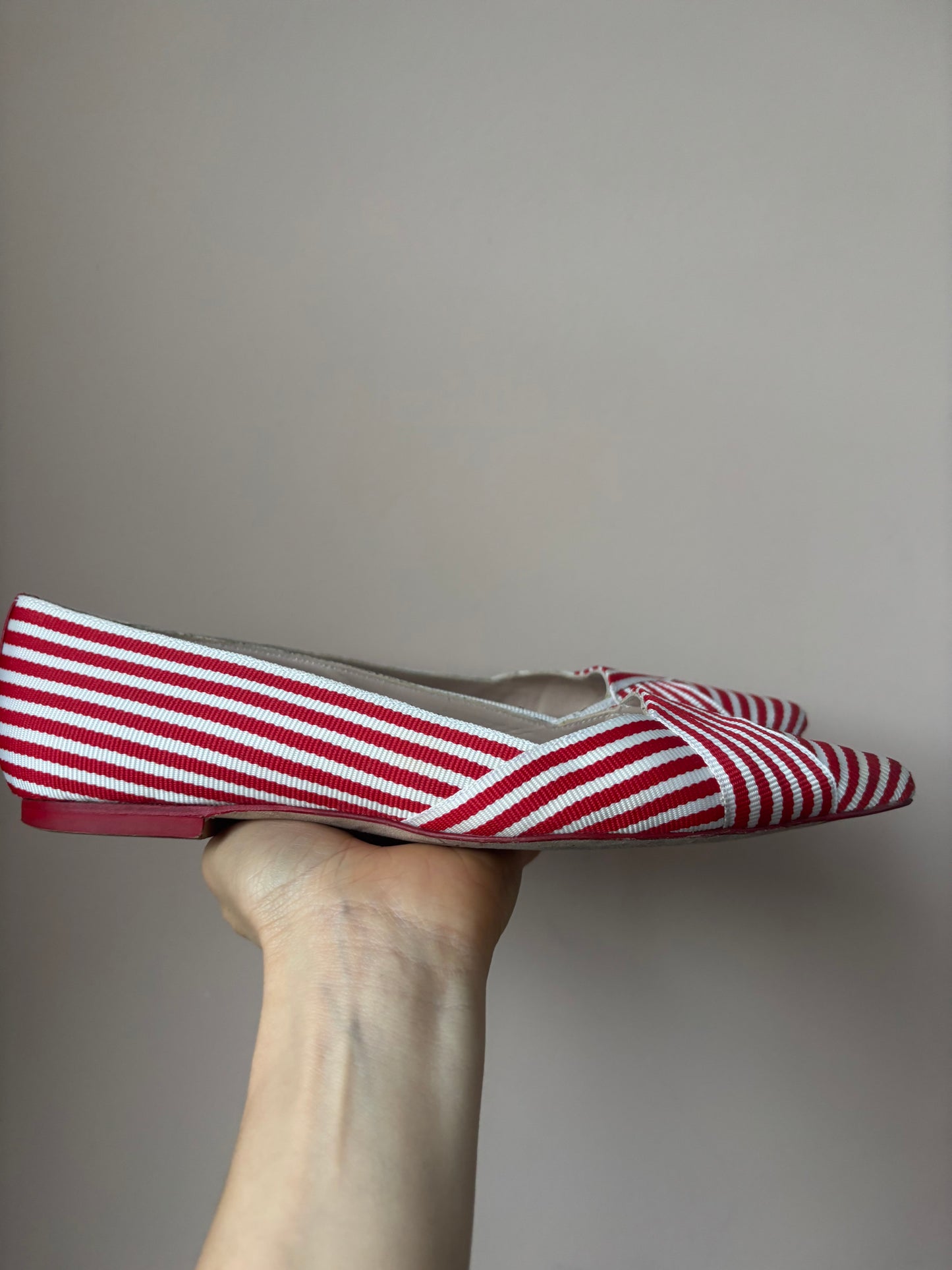 Red white striped flat shoes size 38.5