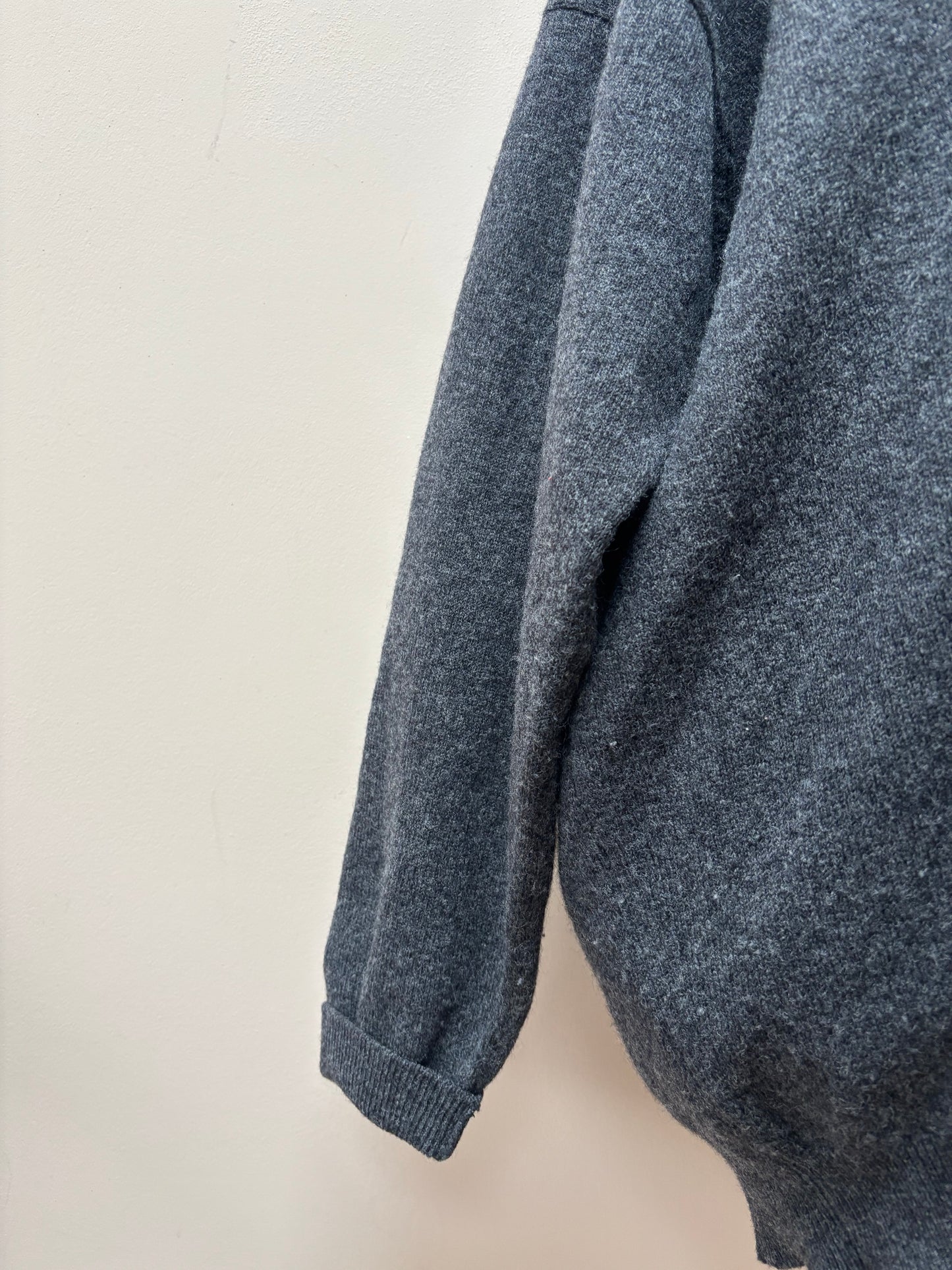 Vintage Pringle pure new wool jumper XL