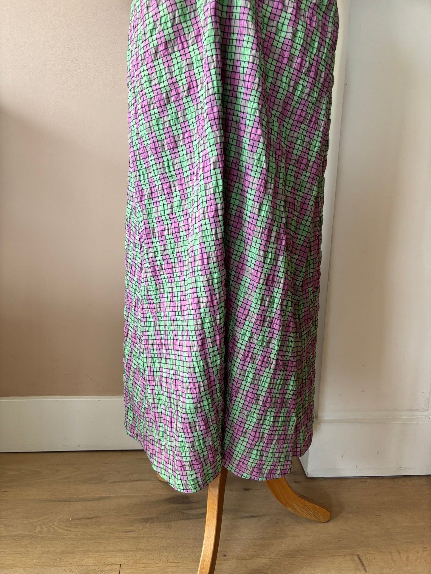 Pink green check puff sleeve dress size Large BNWT