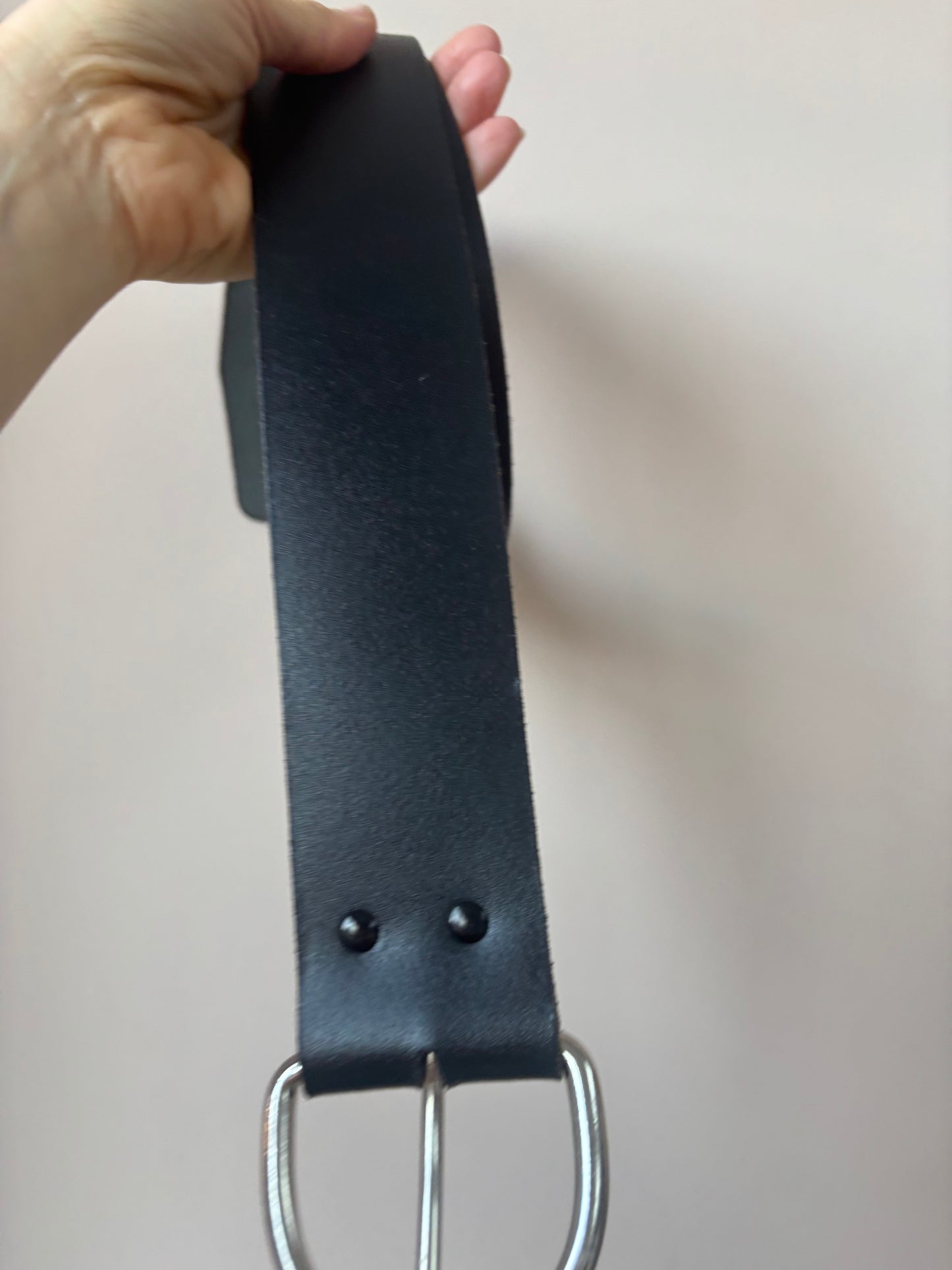 Wide black leather belt size Medium