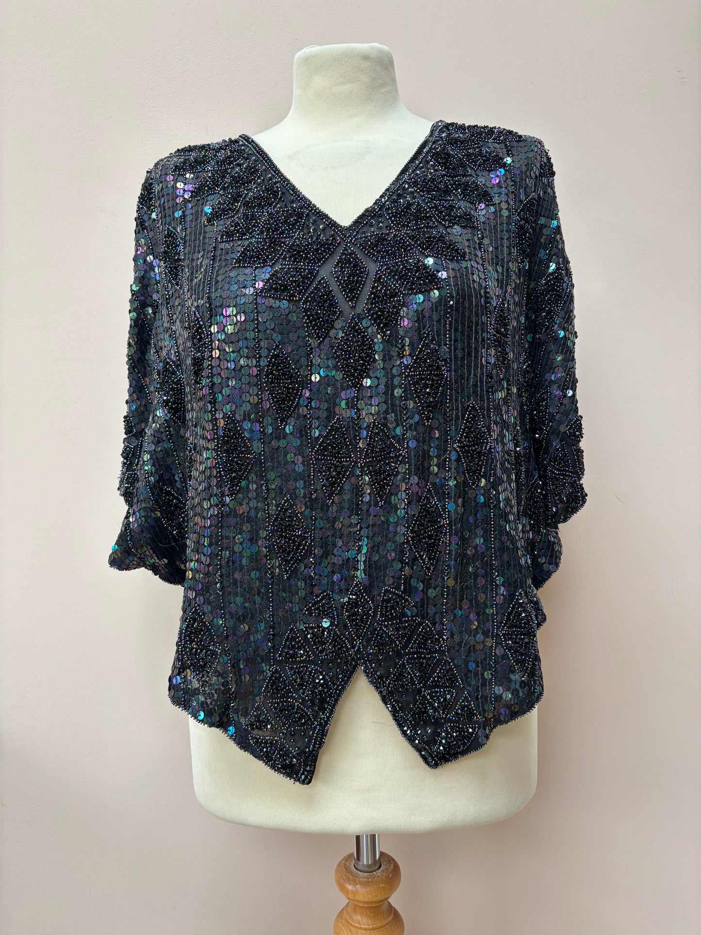 Classic vintage sequin silk top size  Medium