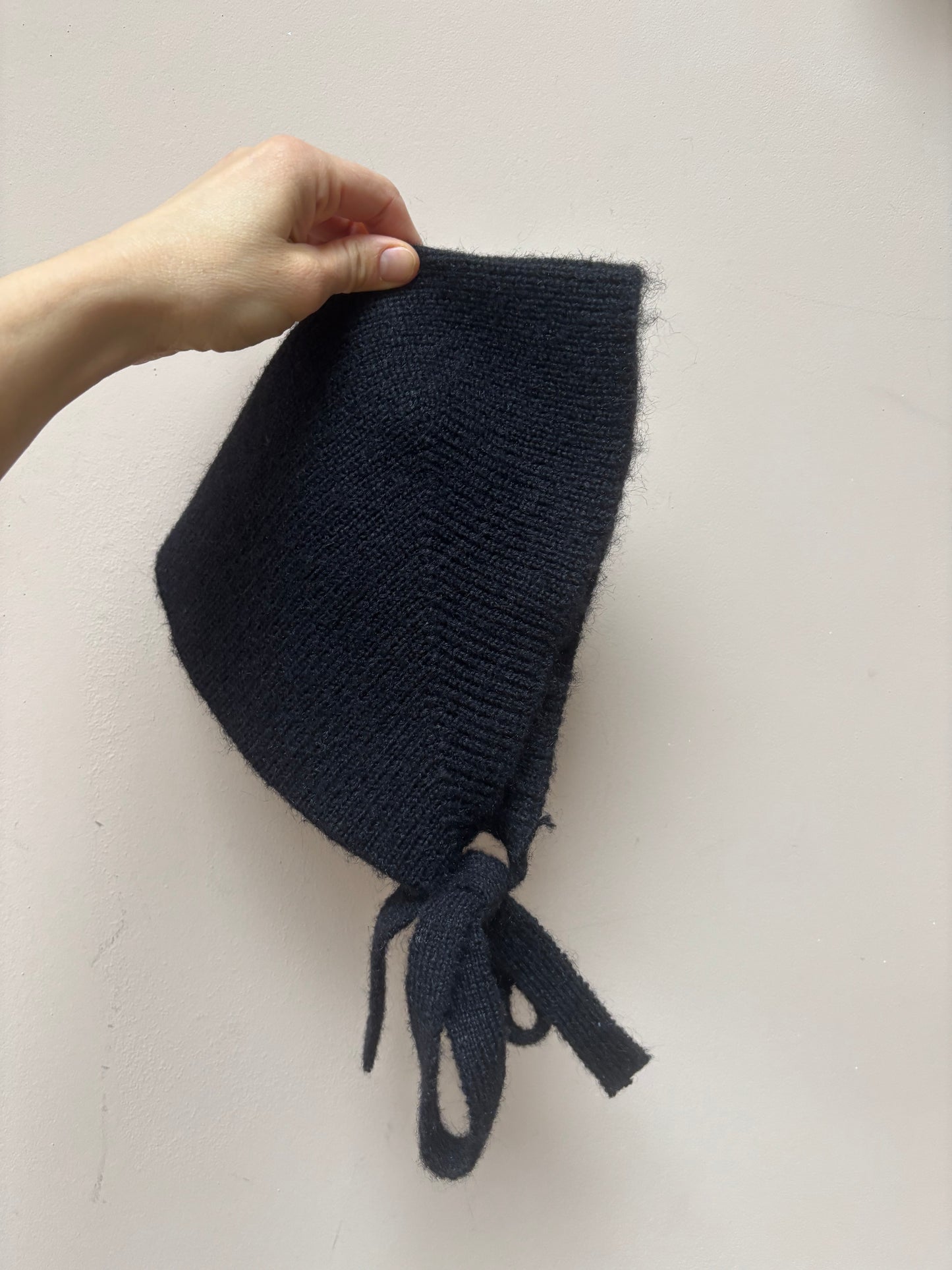 Black knitted bonnet one size