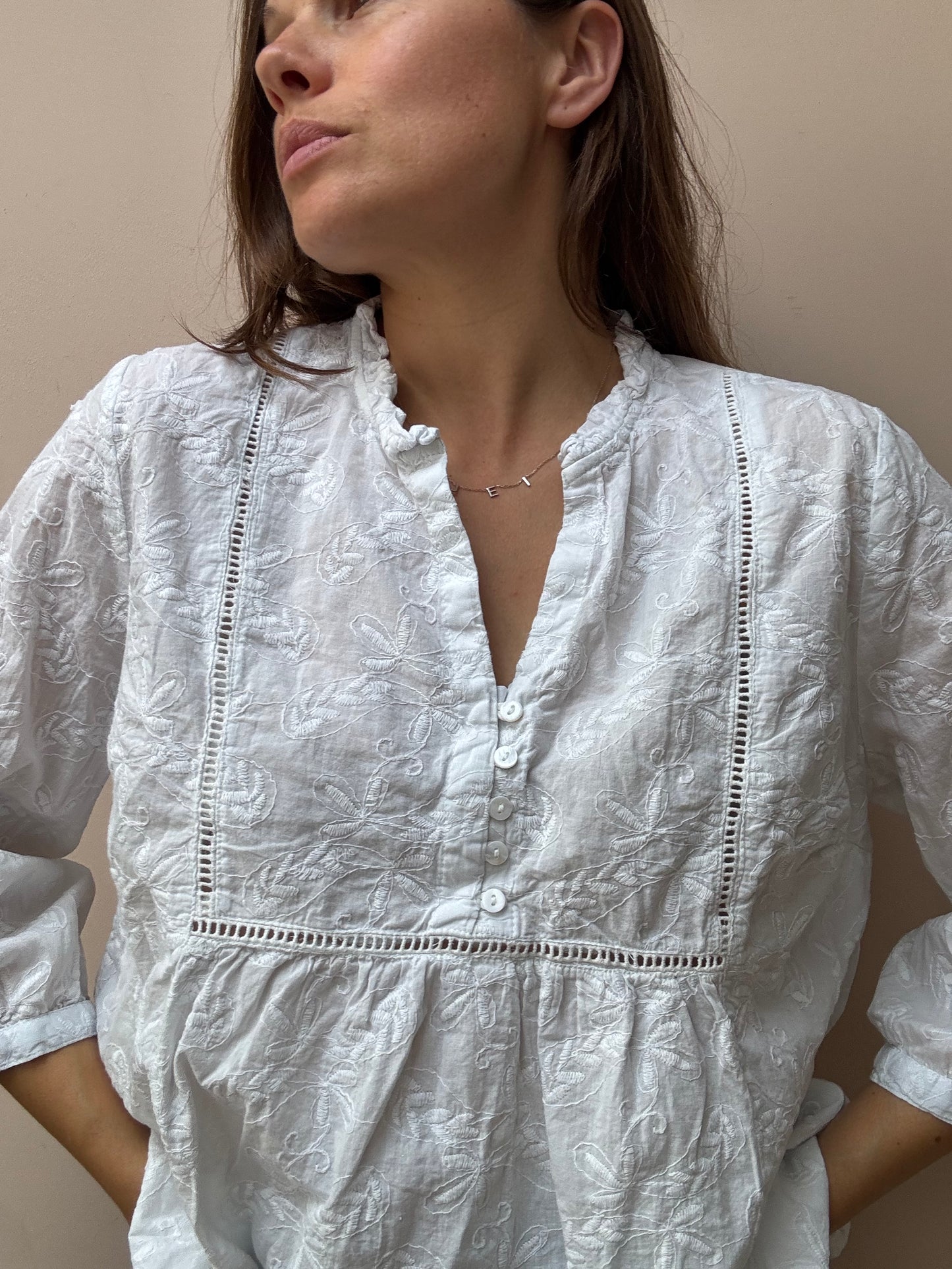 White embroidered 100% cotton blouse size 18