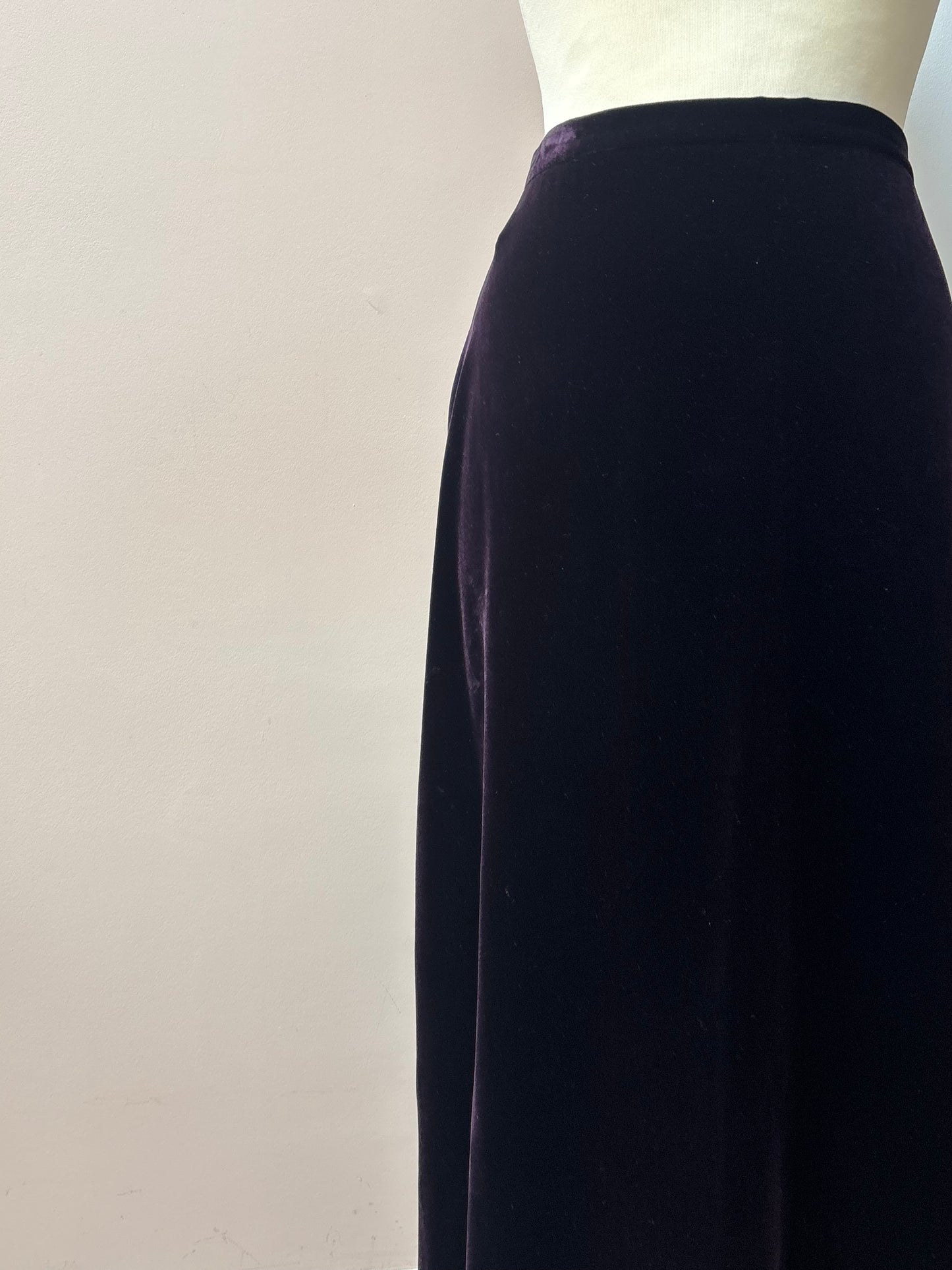 Vintage silk mix deep plum velvet Laura Ashley skirt size 12/14